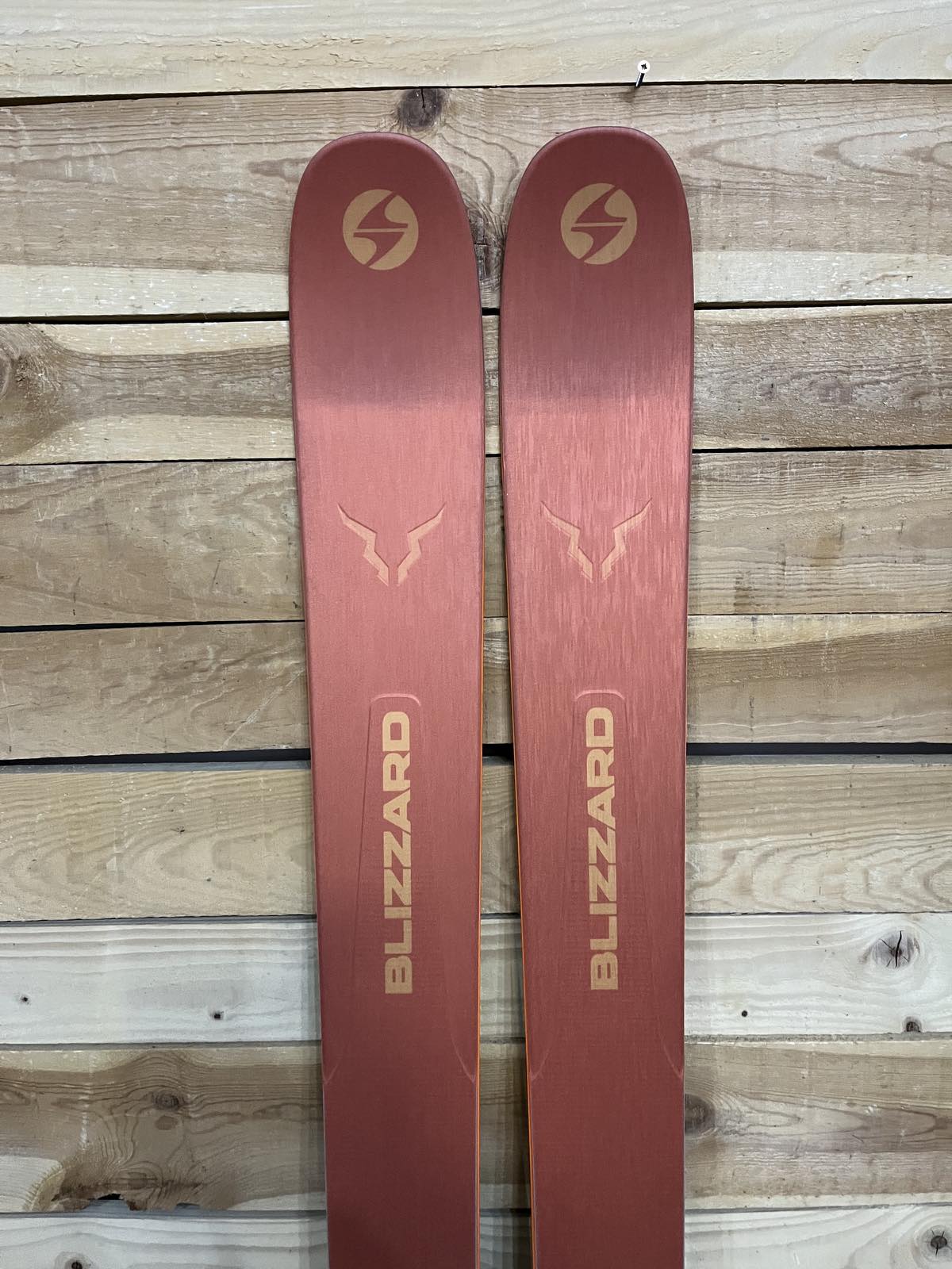 Blizzard Rustler 11 - Ultimate Freeride Ski for Any Terrain