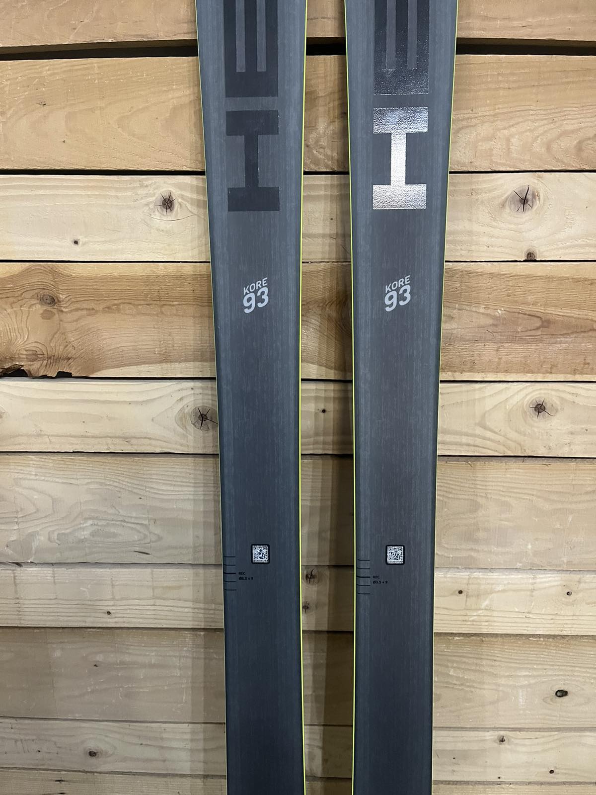 HEAD Kore 93 Freeride Skis – Power and Precision for Backcountry Adventures