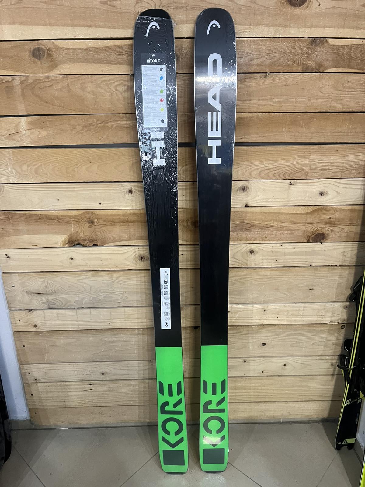 Head Kore 105 Ski – Lightweight Power for Advanced Freeriders