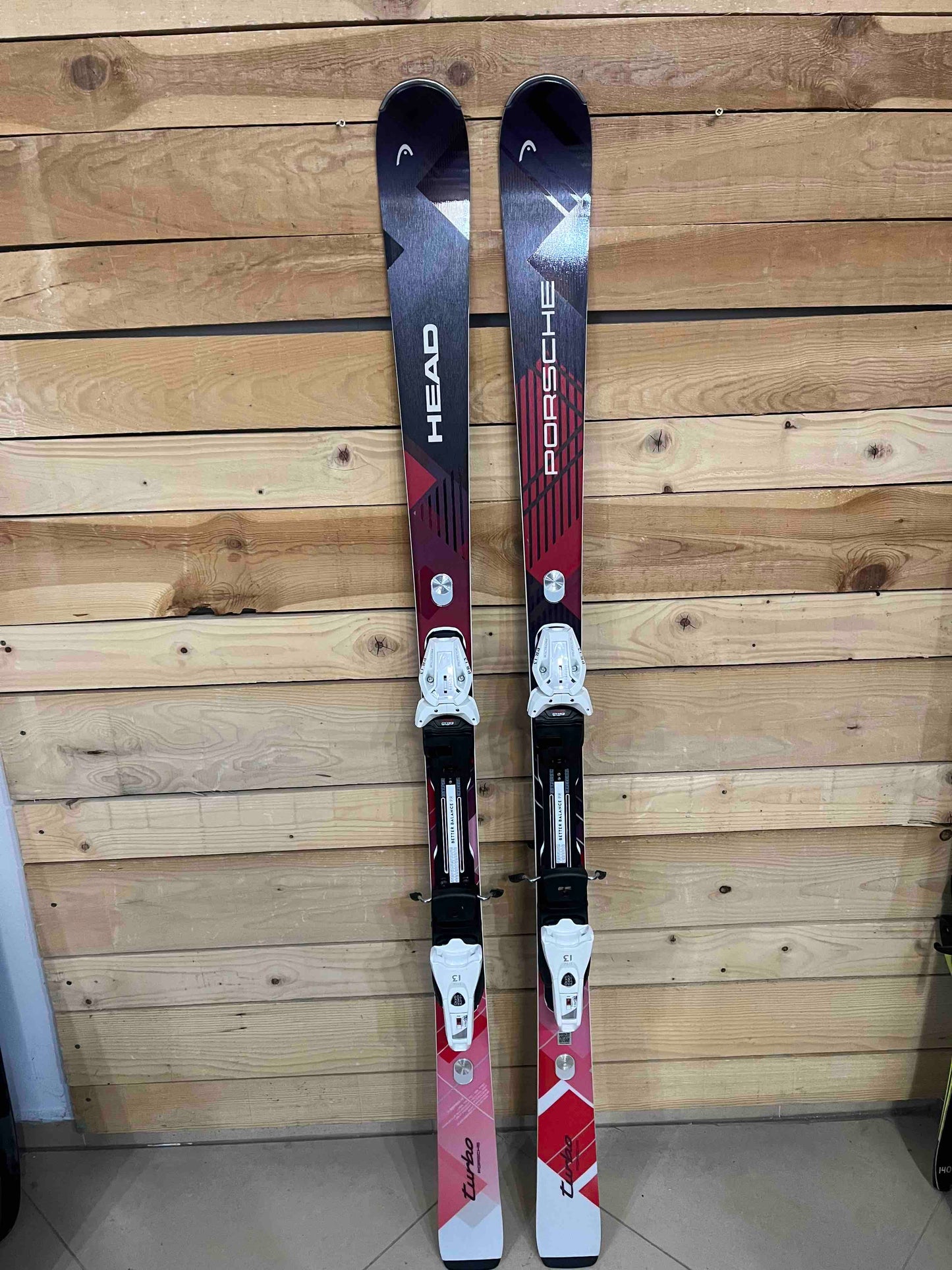 Head Porsche W Series Performance Ski – Precision and Power for Women