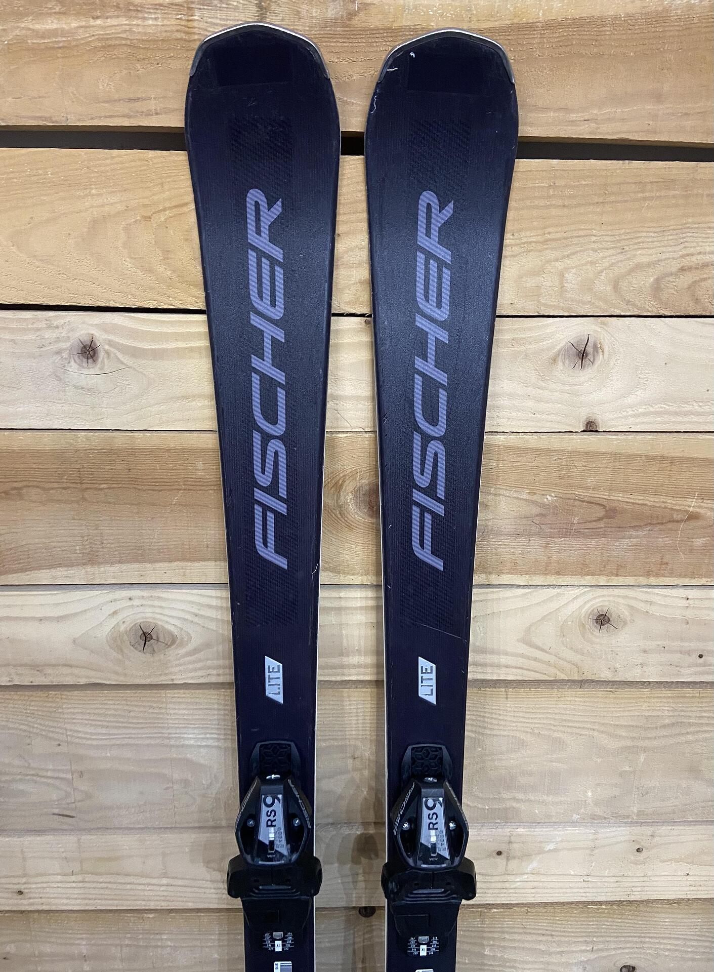 Fischer Trinity Skis - All-Mountain, Intermediate