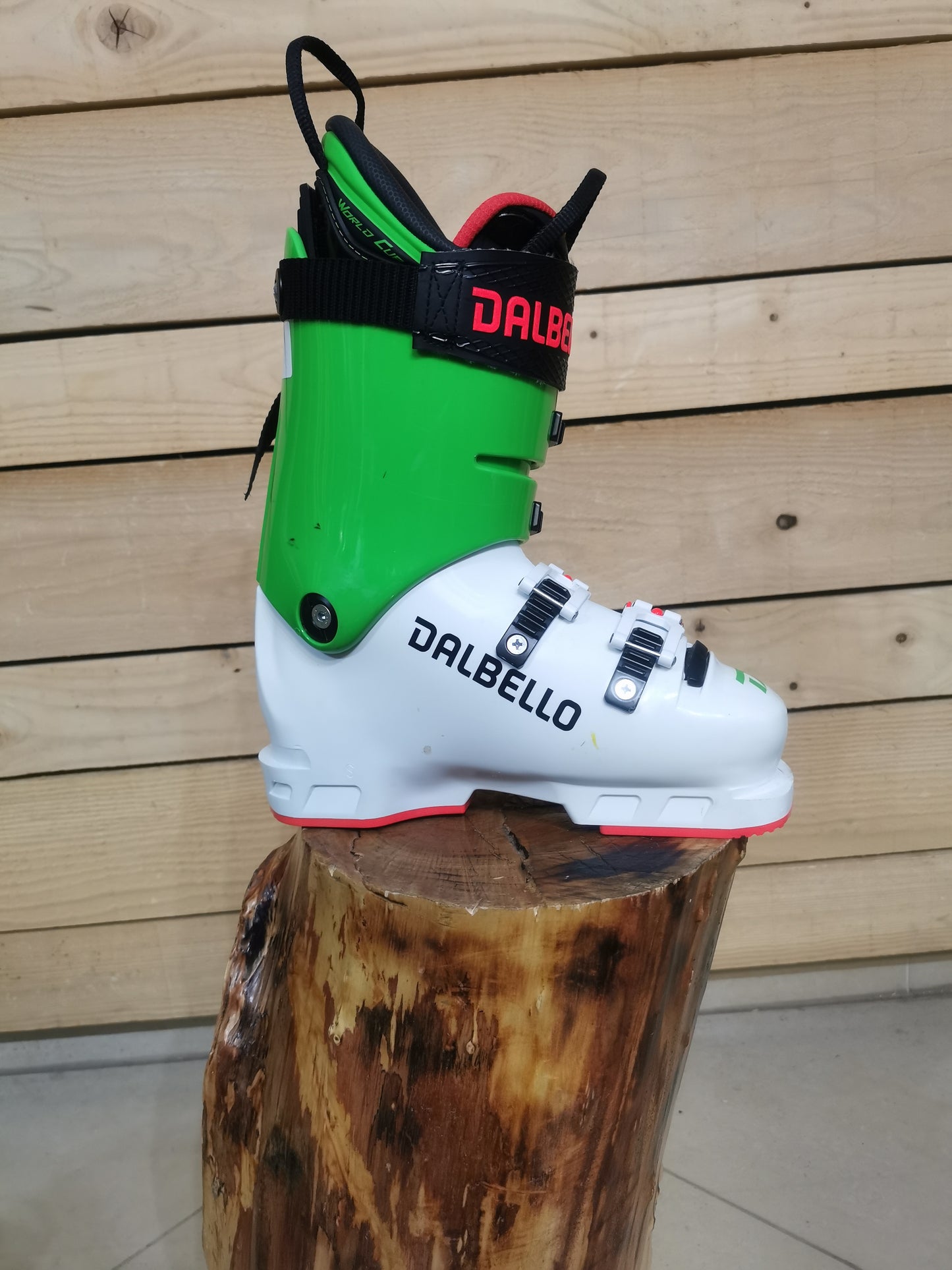 Dalbello DRS WC 500 Ski Boots – Ultimate Racing Precision