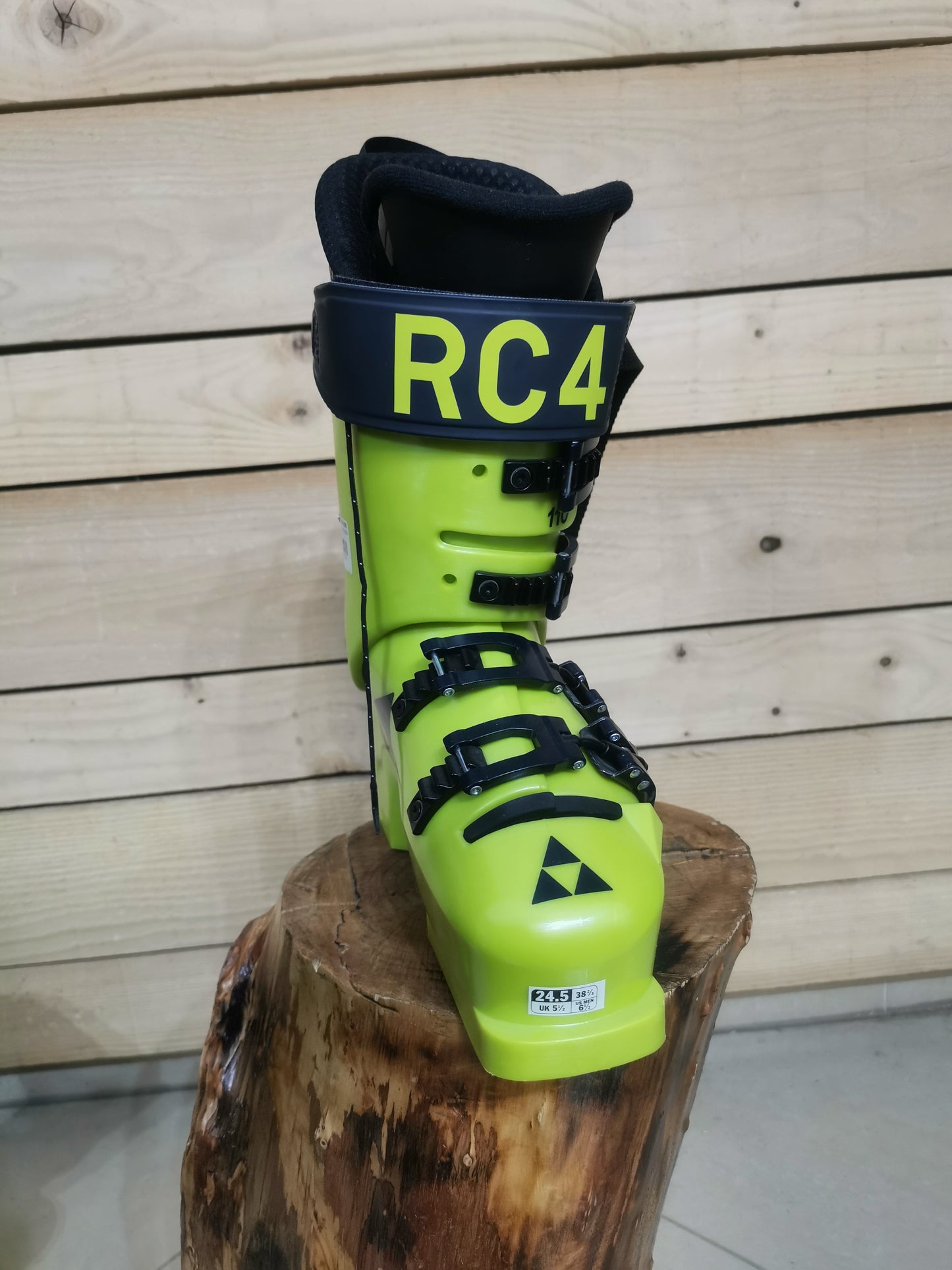 Fischer RC4 Podium RD Ski Boots – Unmatched Racing Performance