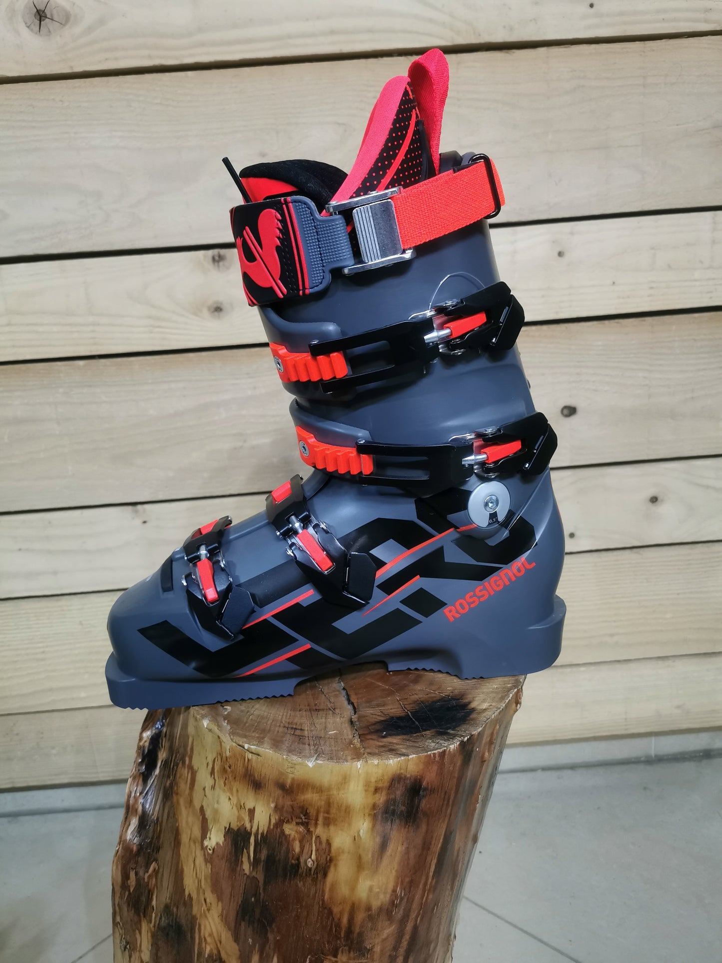 Rossignol Hero World Cup Ski Boots – Unleash Your Inner Champion