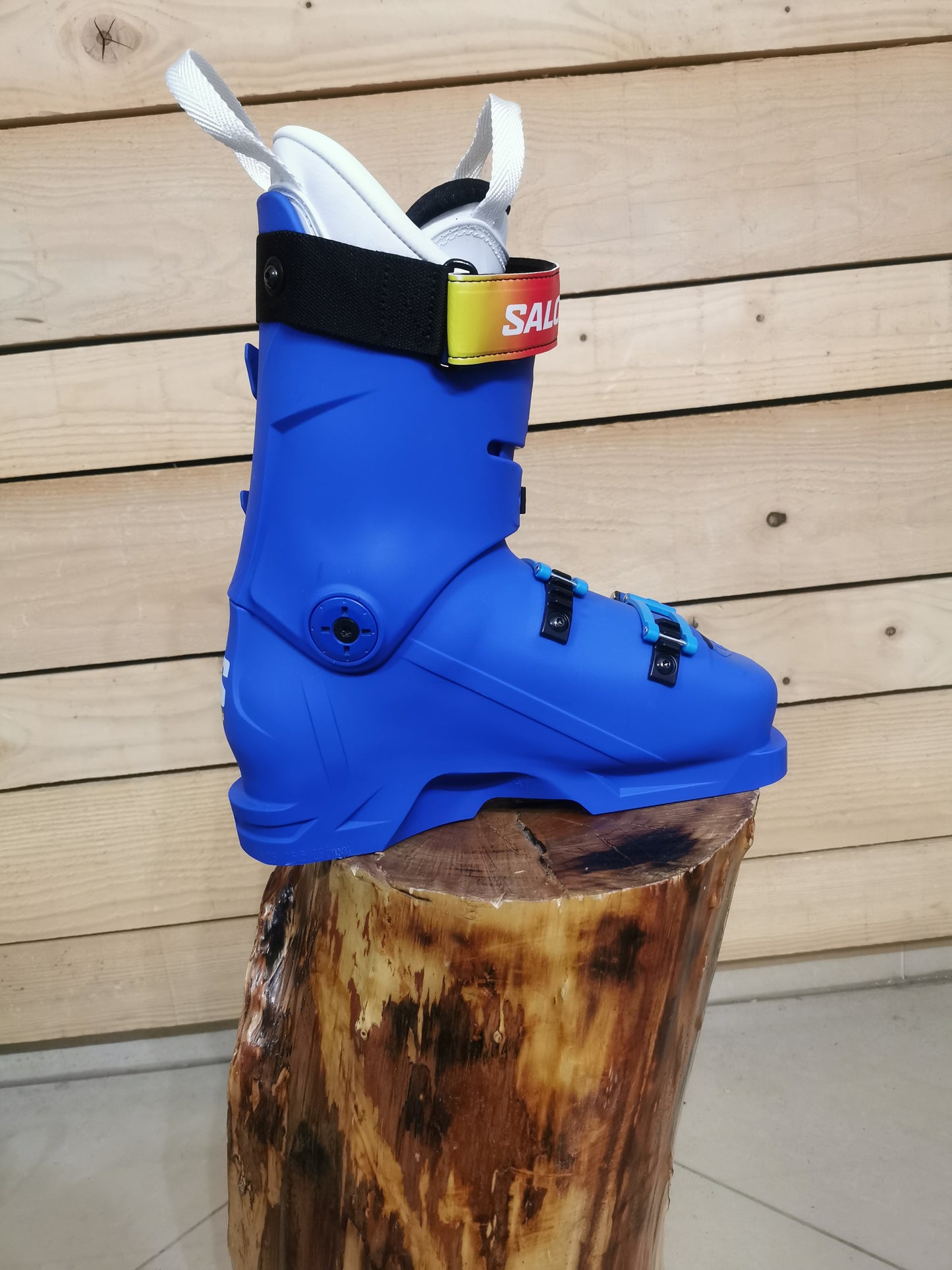 Salomon S/Race 90 Ski Boots – The Ultimate Choice for Precision and Control