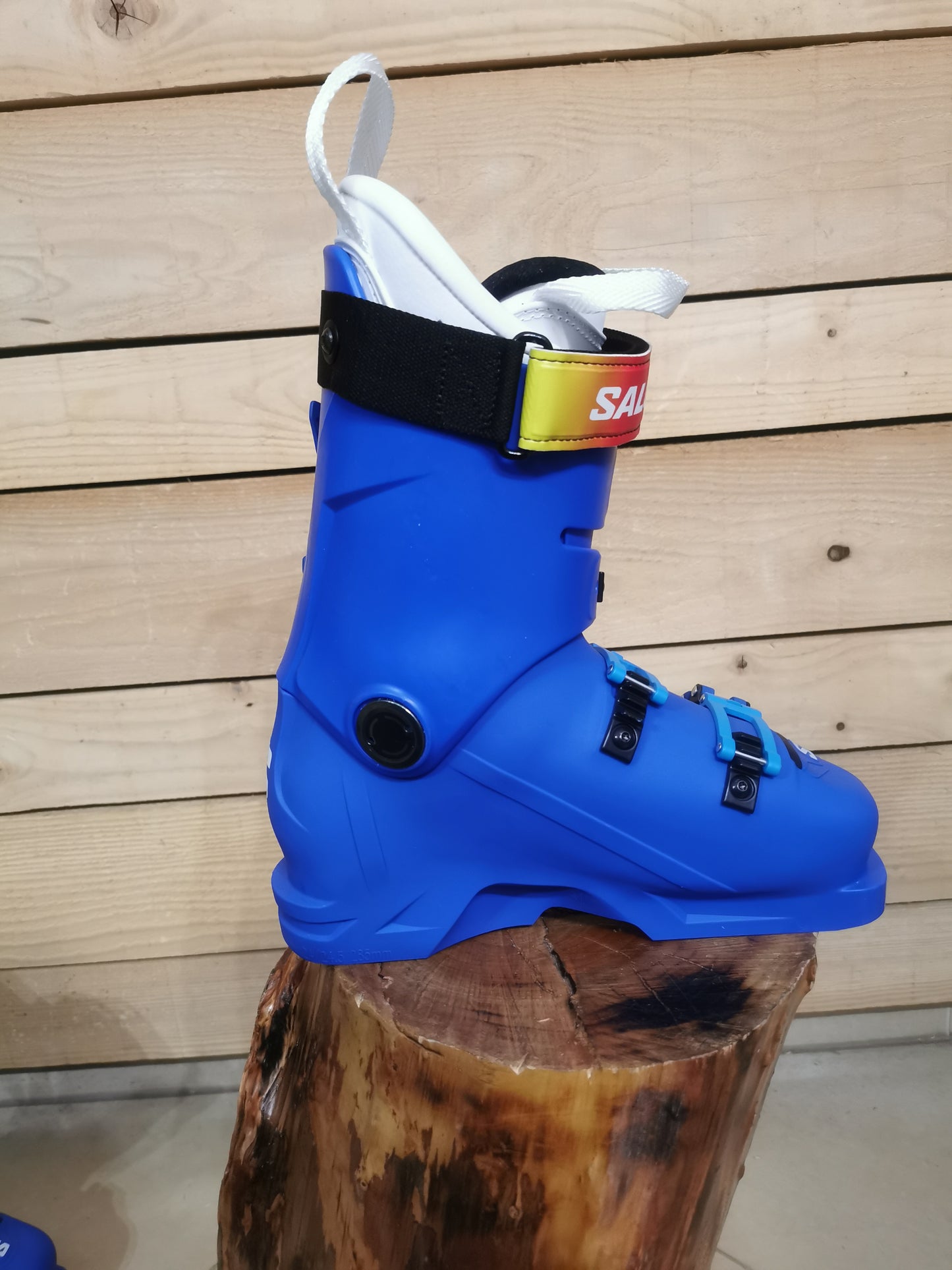 Salomon S/Race 70 Ski Boots - Performance and Precision on the Slopes