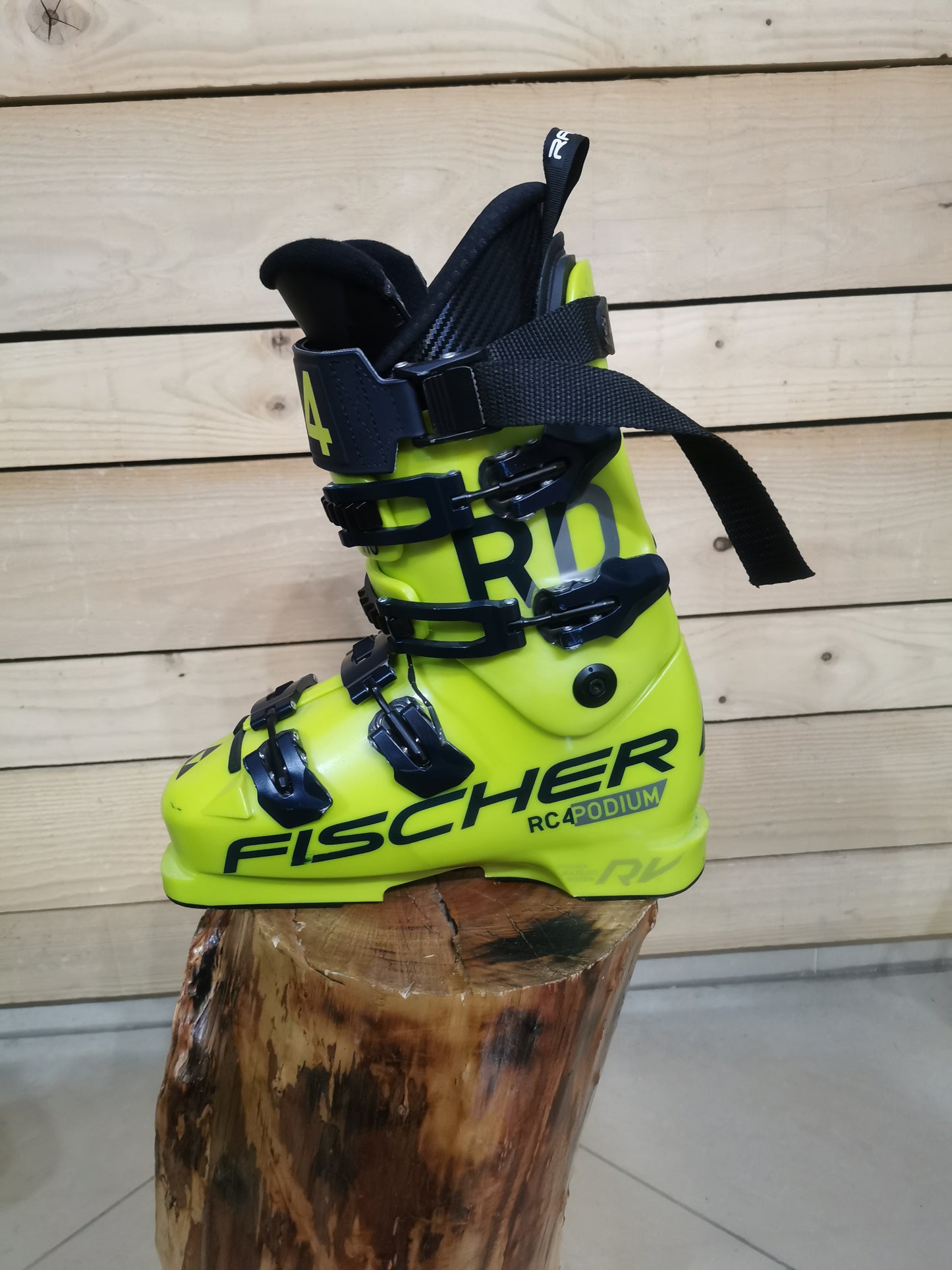 Fischer RC4 Podium RL Ski Boots - High-Performance Racing Gear