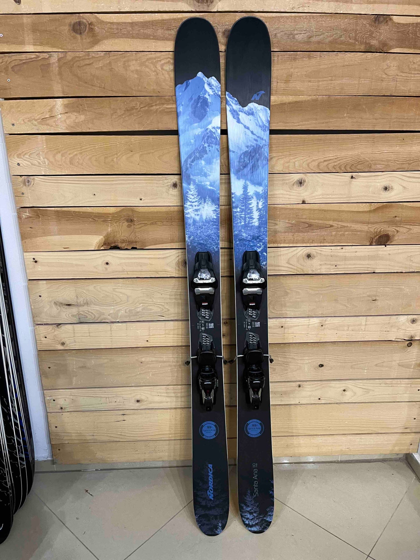 Nordica Santa Ana Free 110 - High-Performance Freeride Ski for Women