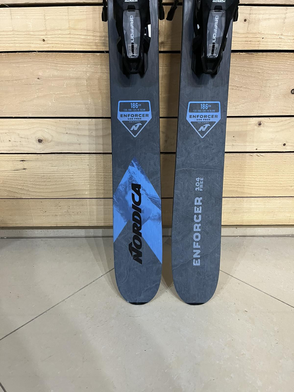 Ski Nordica Enforcer 104 Free - Versatile Freeride Ski