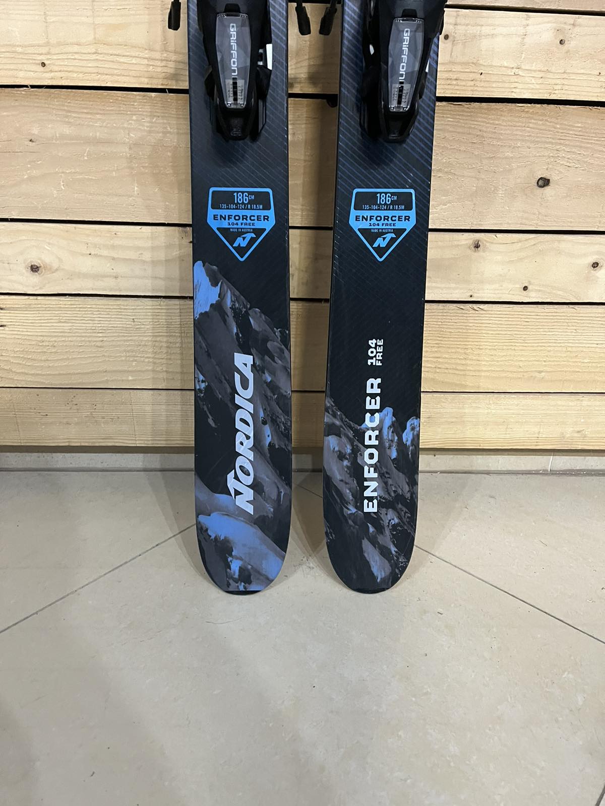 Ski Nordica Enforcer 104 Free - Versatile Freeride Ski for Powder Enthusiasts