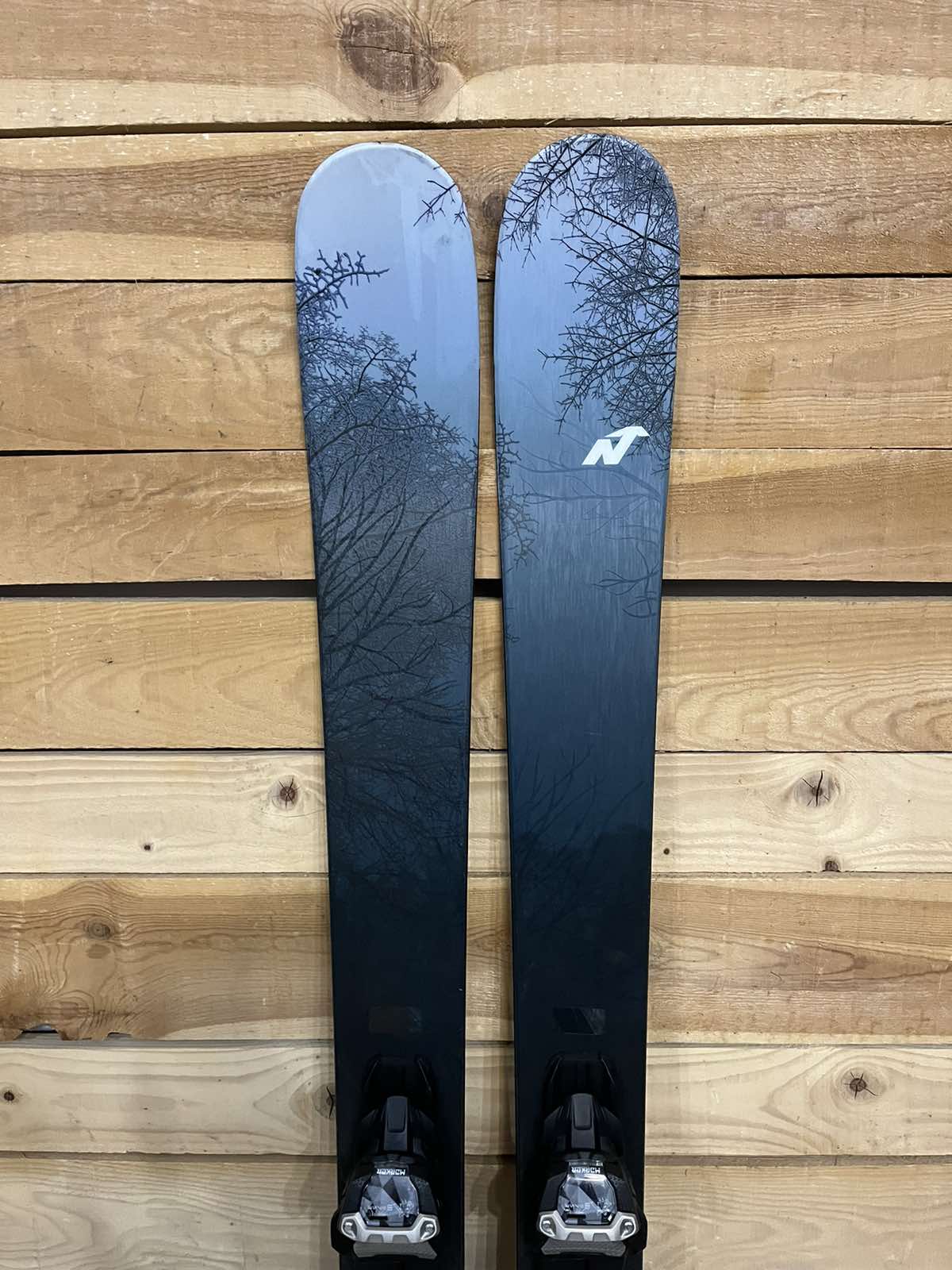 Ski Nordica UNLEASHED 98 W - Versatile All-Mountain Ski for Women