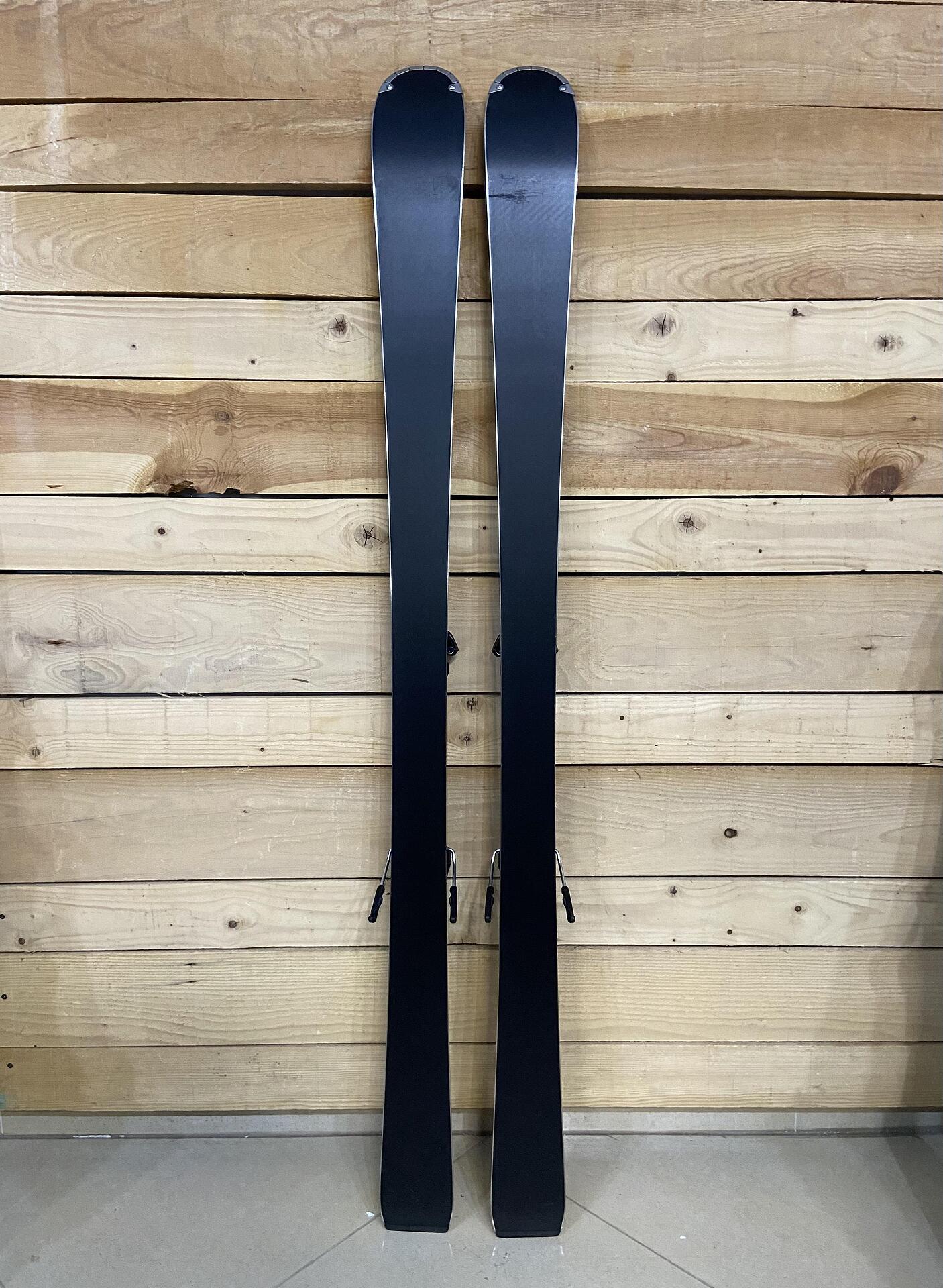 Atomic Cloud C9 Revoshock - Intermediate to Advanced Skis, 12.3 m Radius