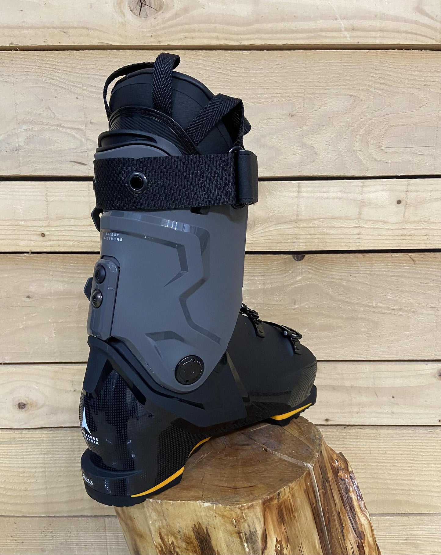 Atomic Hawx Magna 110 S - New Ski Boots - 102 mm Width