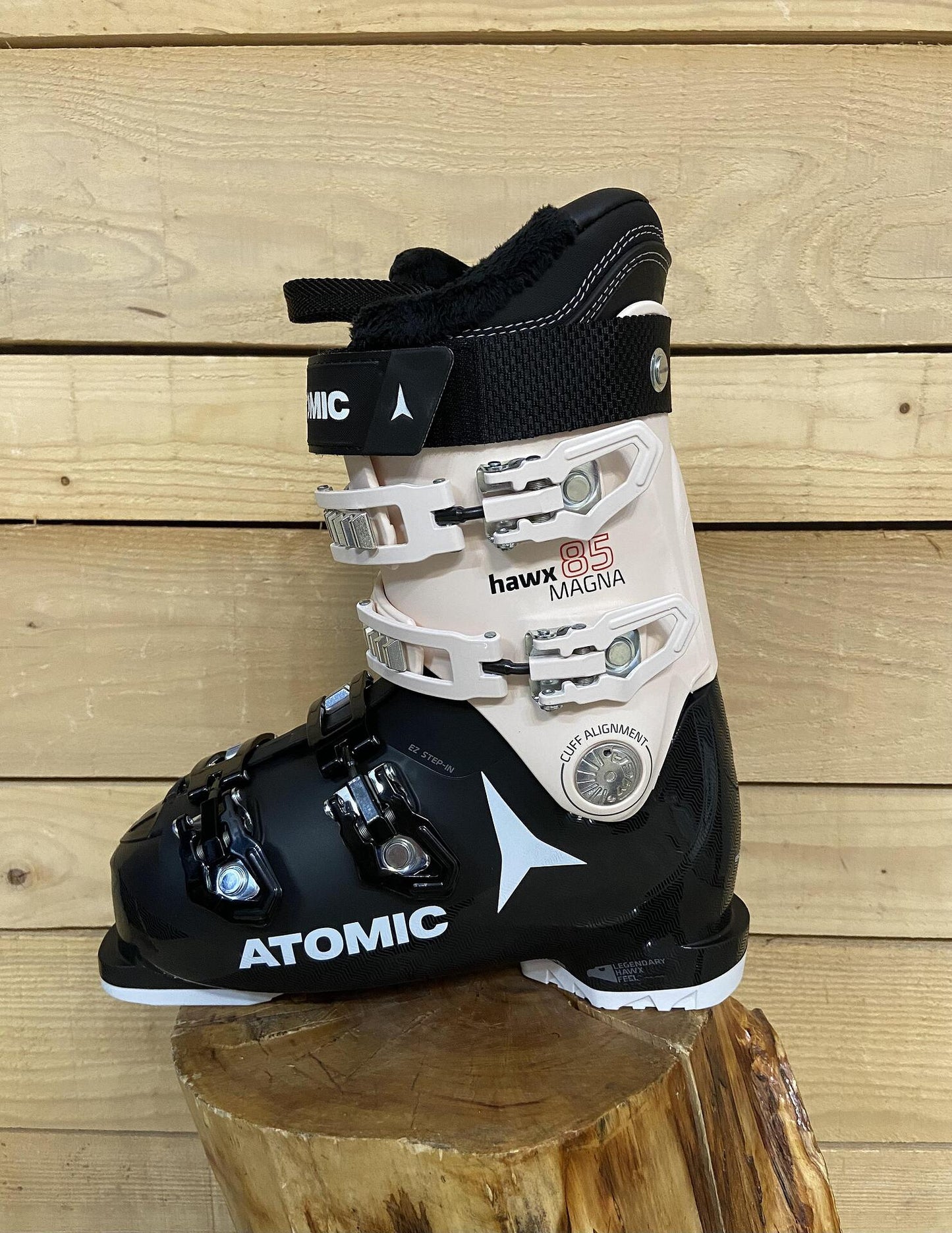 Atomic Hawx Magna 85 W - New Ski Boots, 102mm Width Flex Index 85