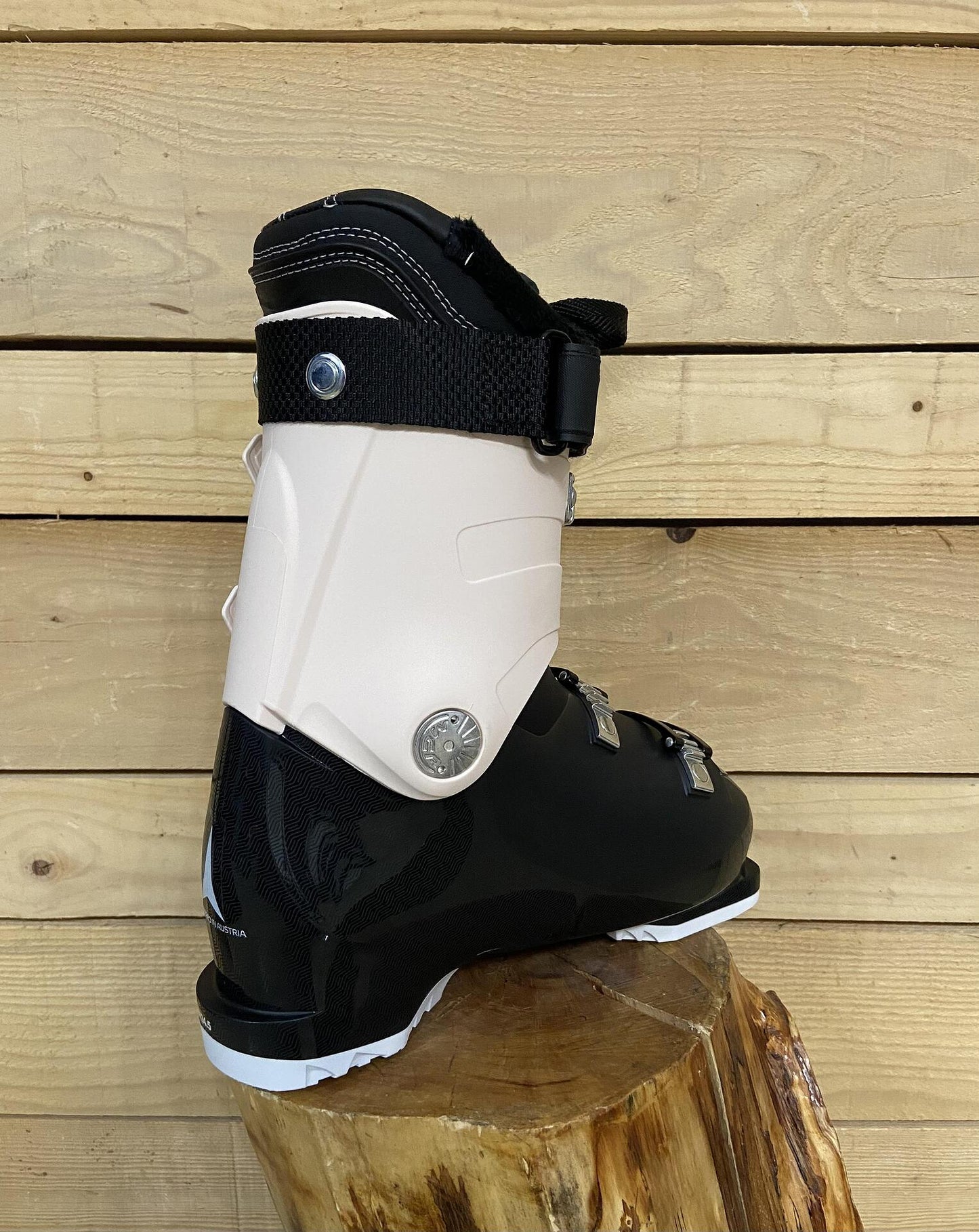 Atomic Hawx Magna 85 W - New Ski Boots, 102mm Width Flex Index 85
