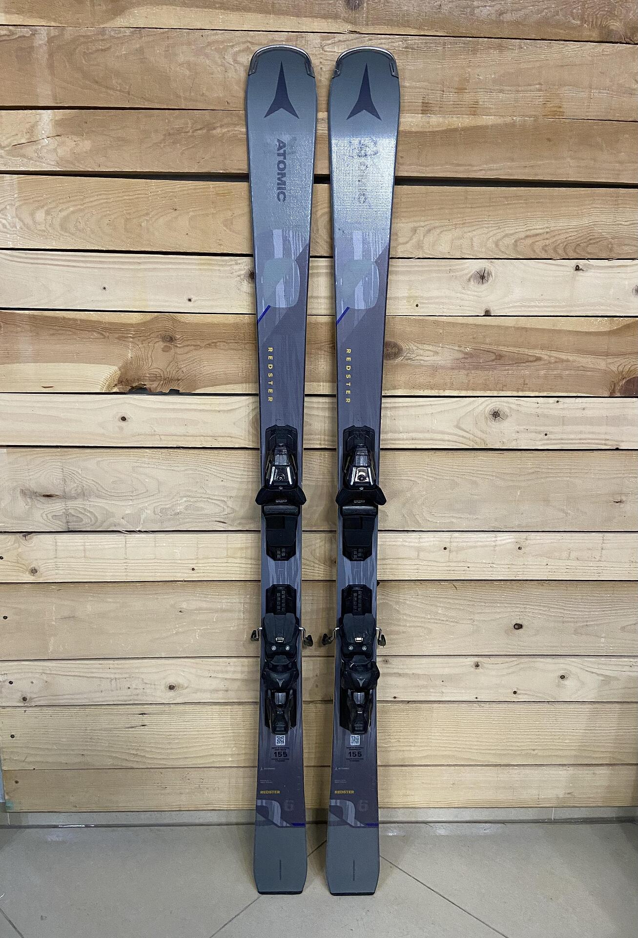 Atomic Redster Q6 - All-Rounder Ski, Intermediate Level, Radius 13.9 m