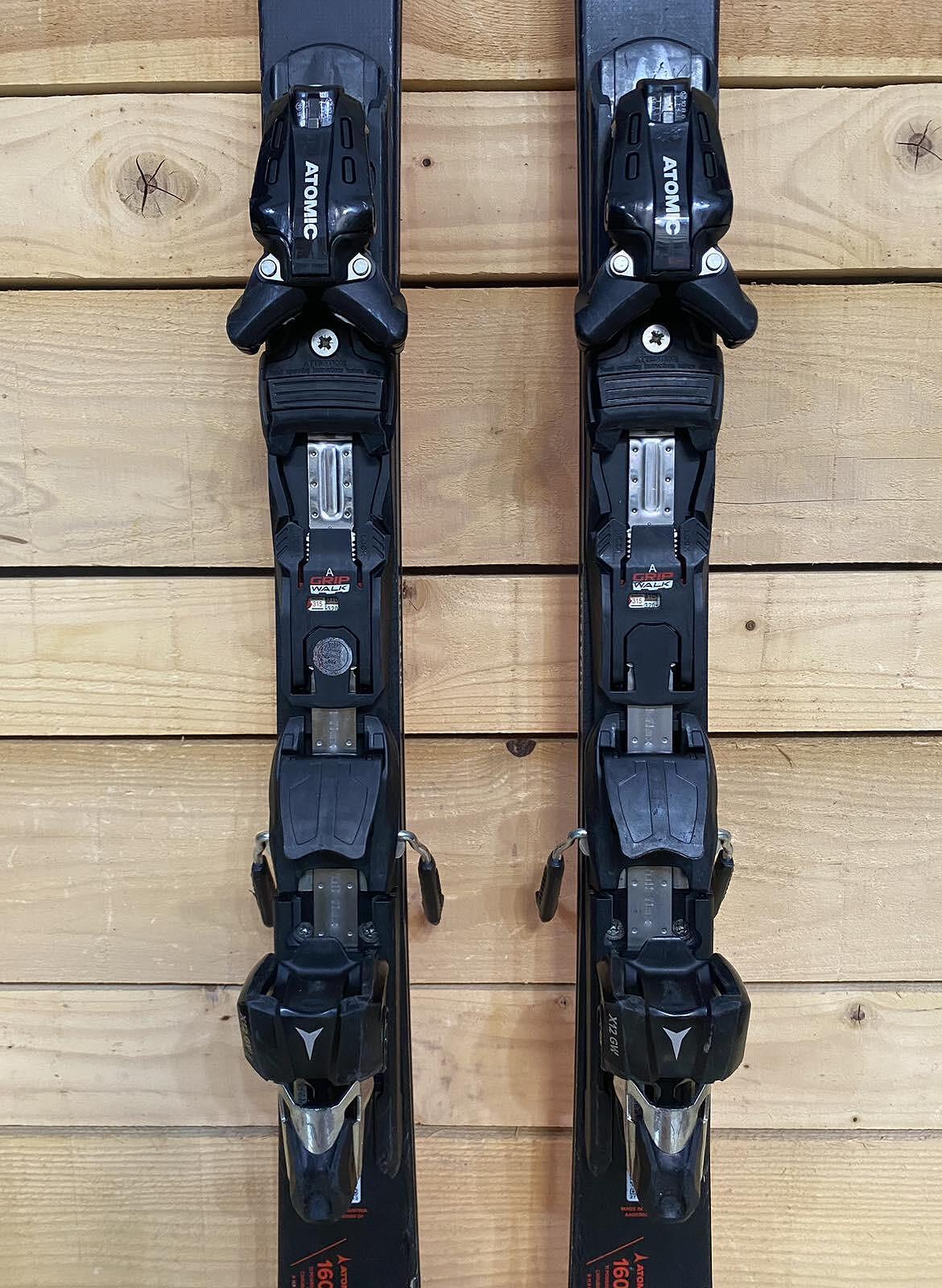 Atomic Redster S9i Revoshock - X12 Bindings, Advanced Level, Radius 12.5 m
