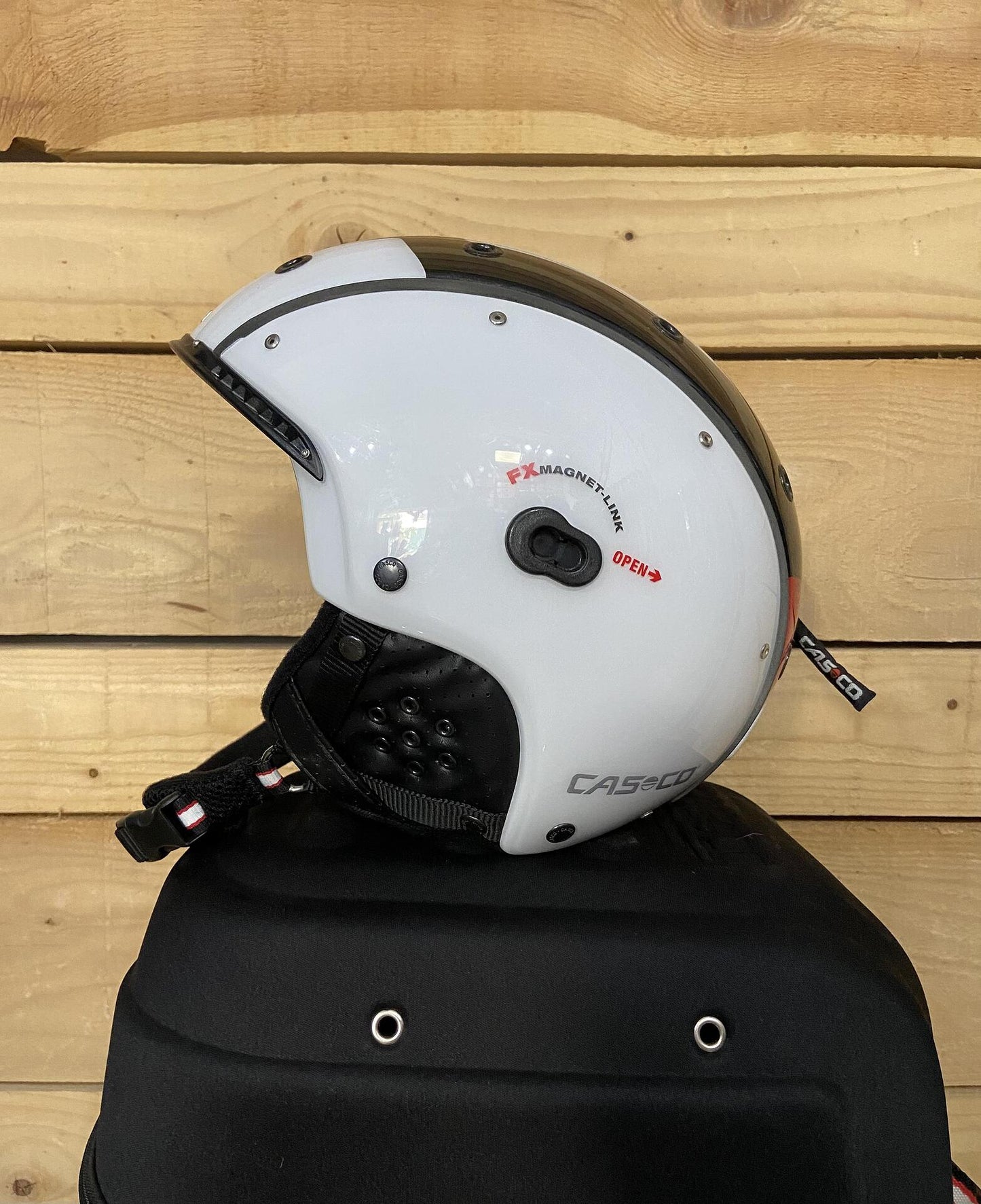 Casca de schi Casco SP-3 Comp alb/rosu/negru