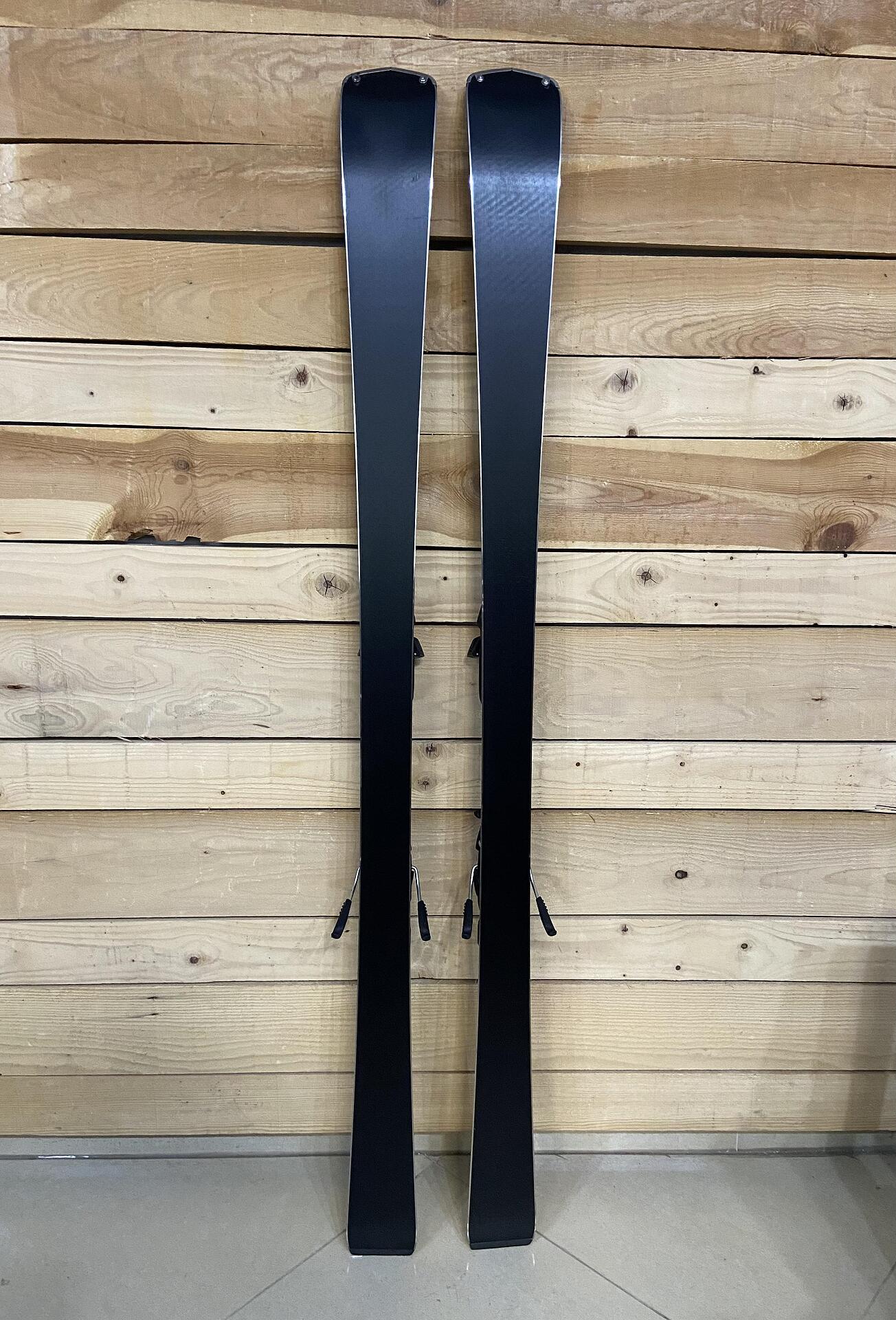 Fischer RC4 Superior Ti Skis with Z11 Bindings