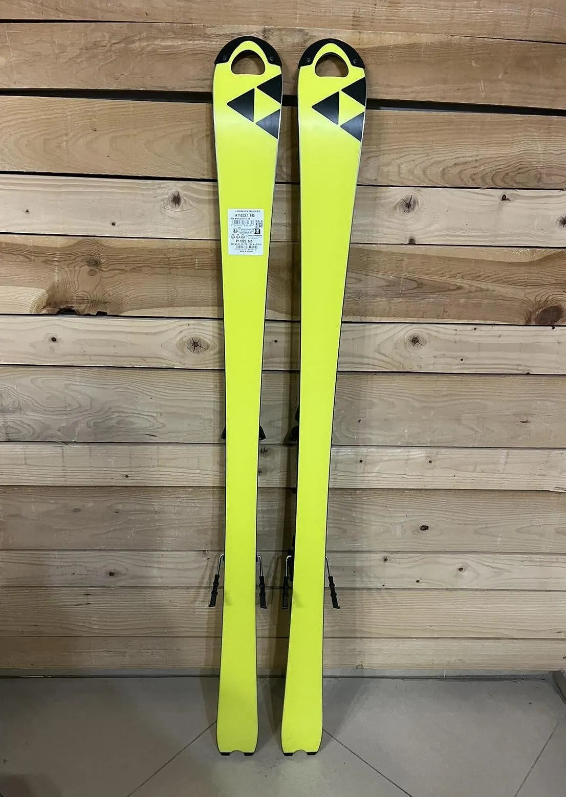 Fischer RC4 WorldCup SL Junior Ski - Piste Skis with Z11 Bindings