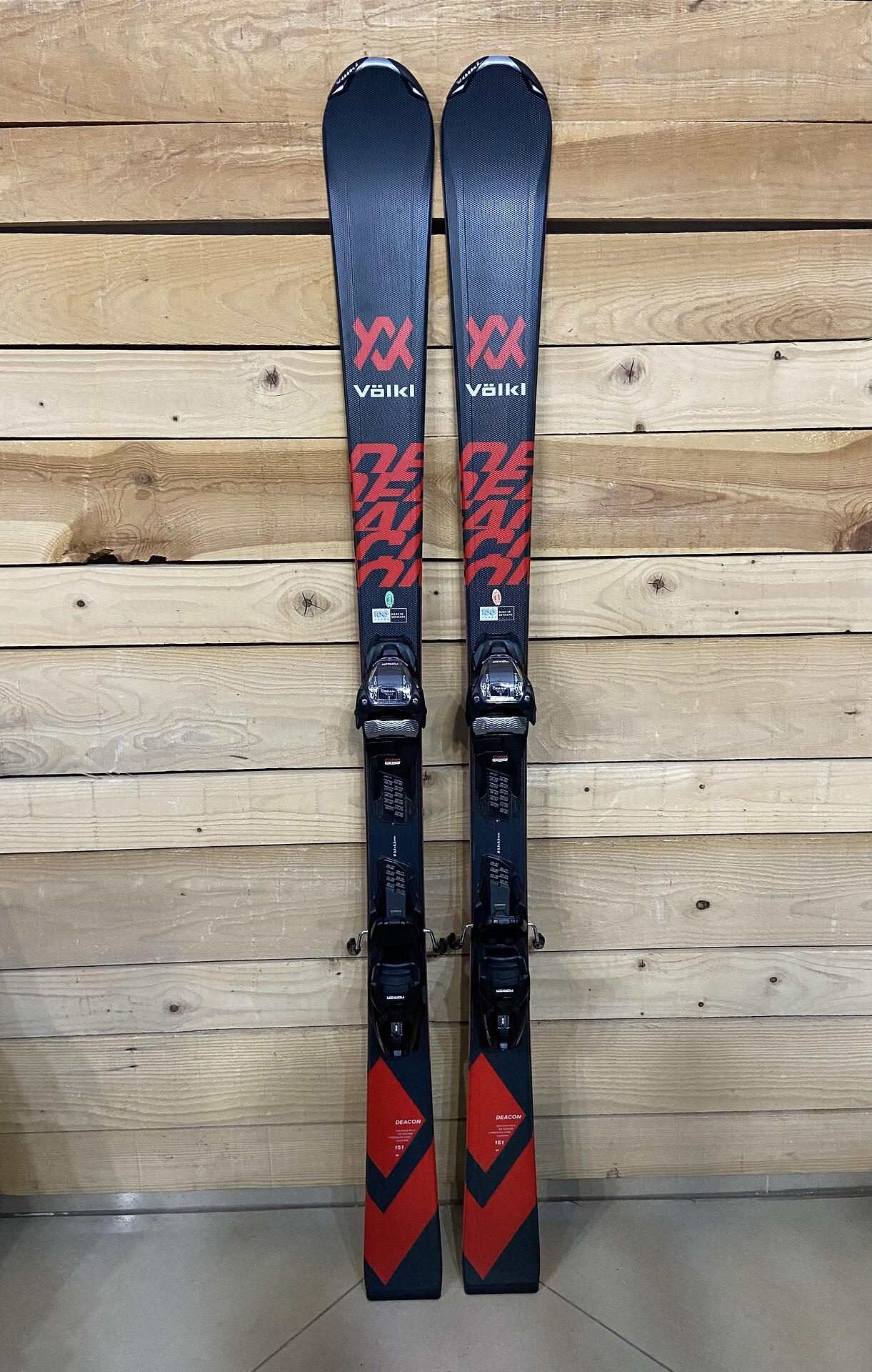 Völkl Deacon Skis - Piste, Beginner/Intermediate
