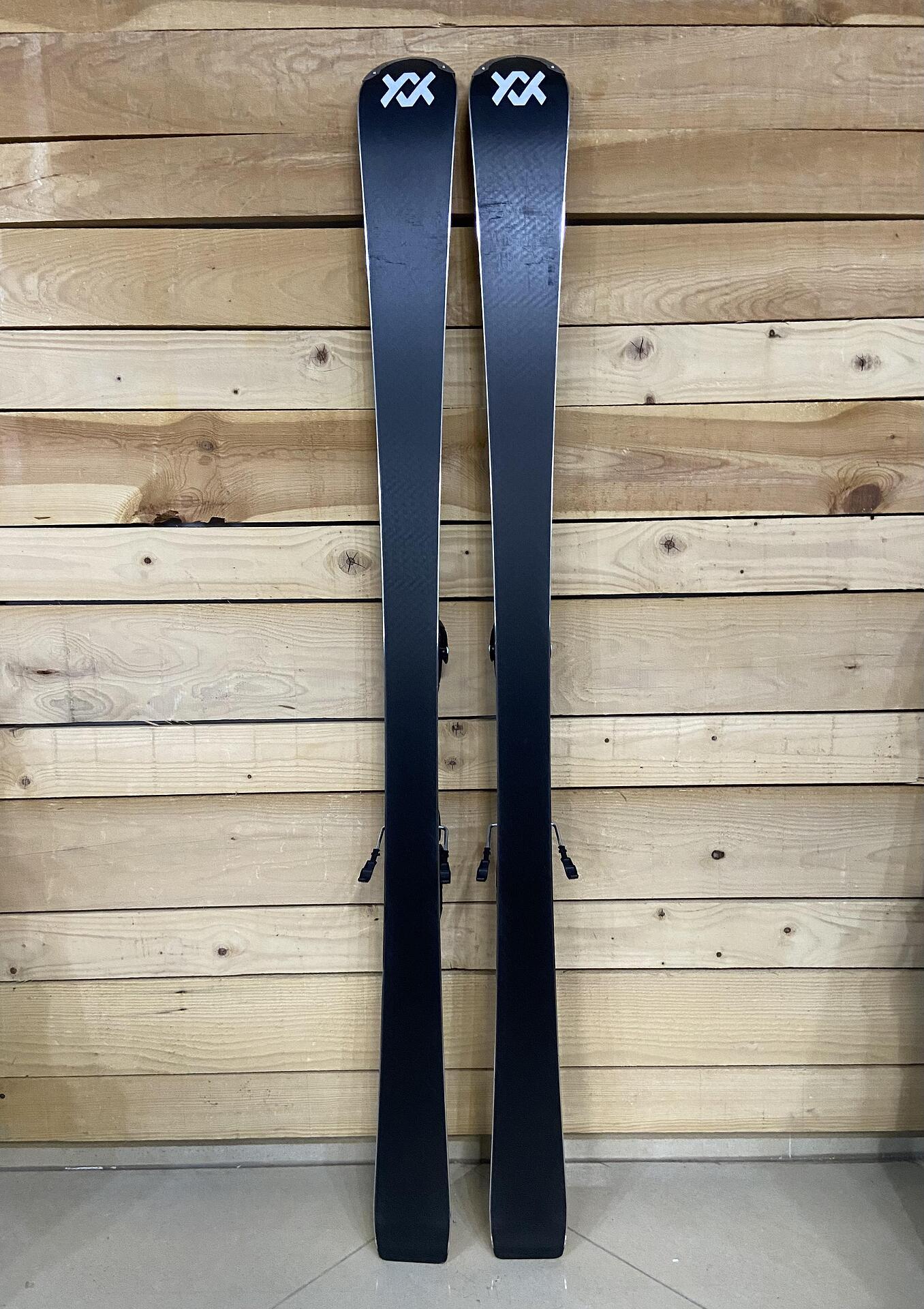 Volkl Flair SC Carbon - Schiuri avansate folosite pentru pistă