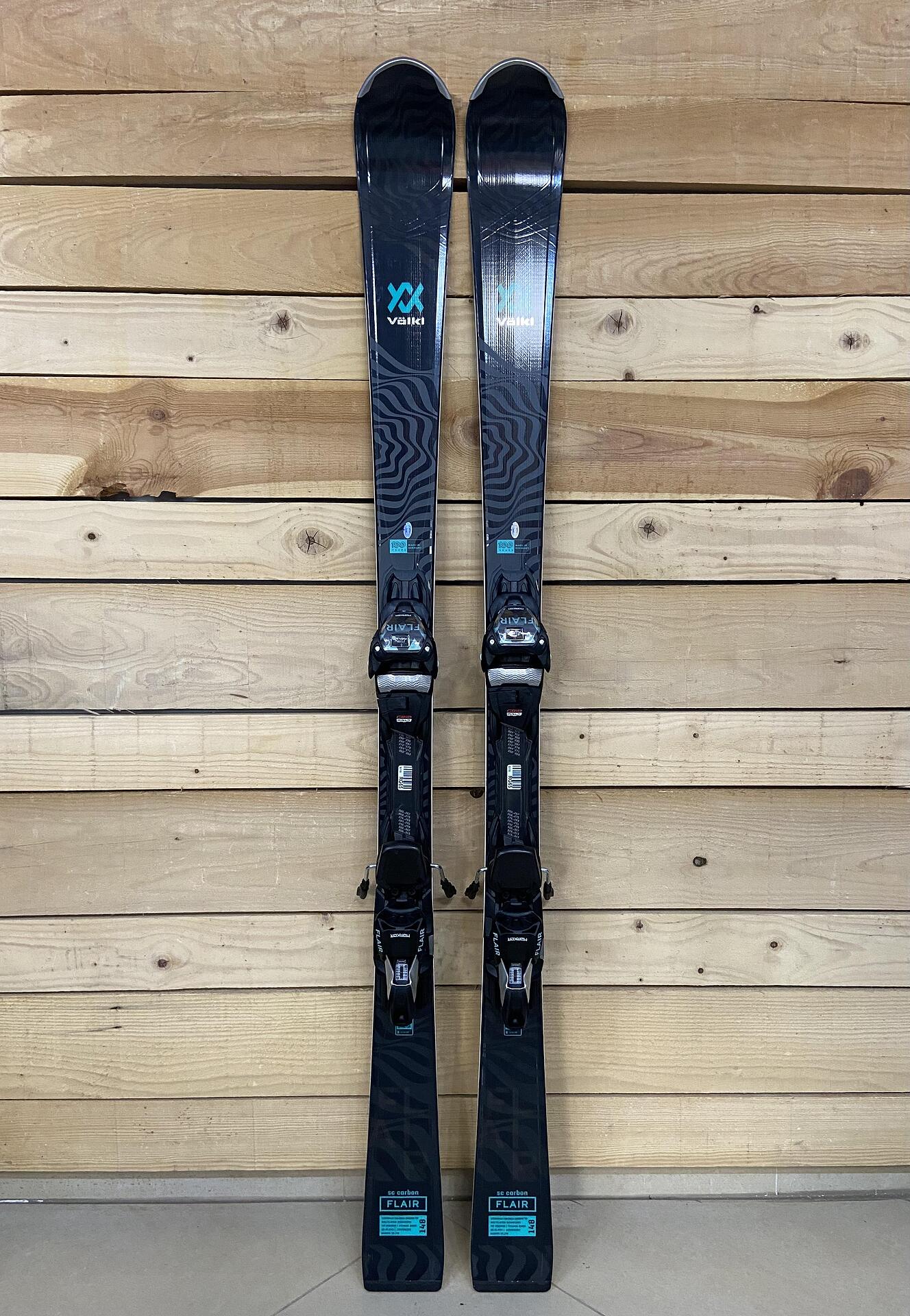 Volkl Flair SC Carbon - Noi schiuri avansate pentru pistă