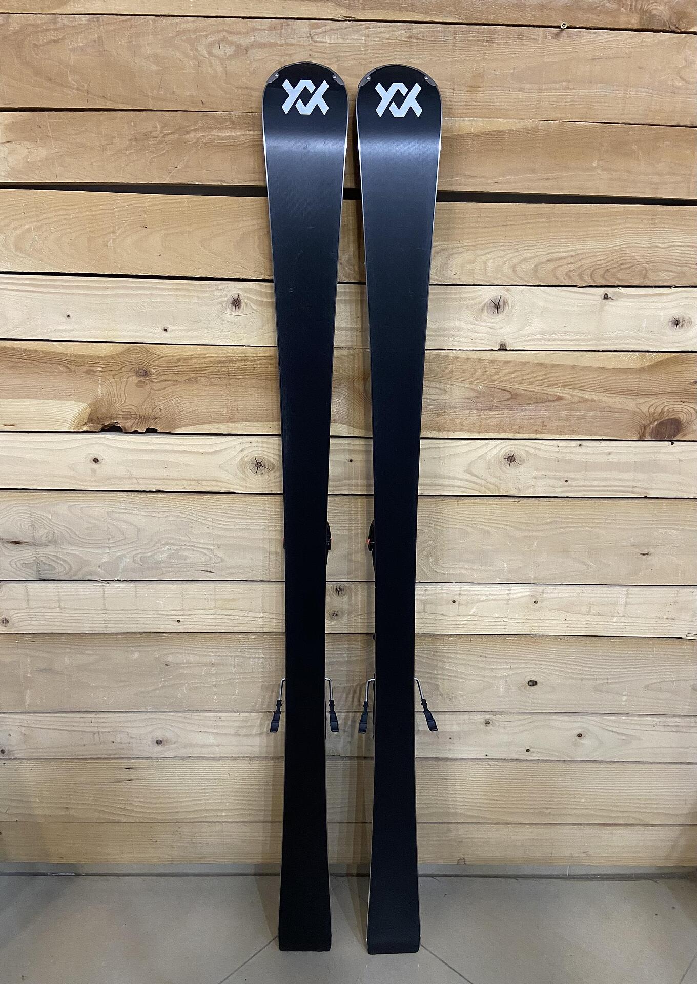 Volkl Flair SC Carbon Skis - Piste, Advanced