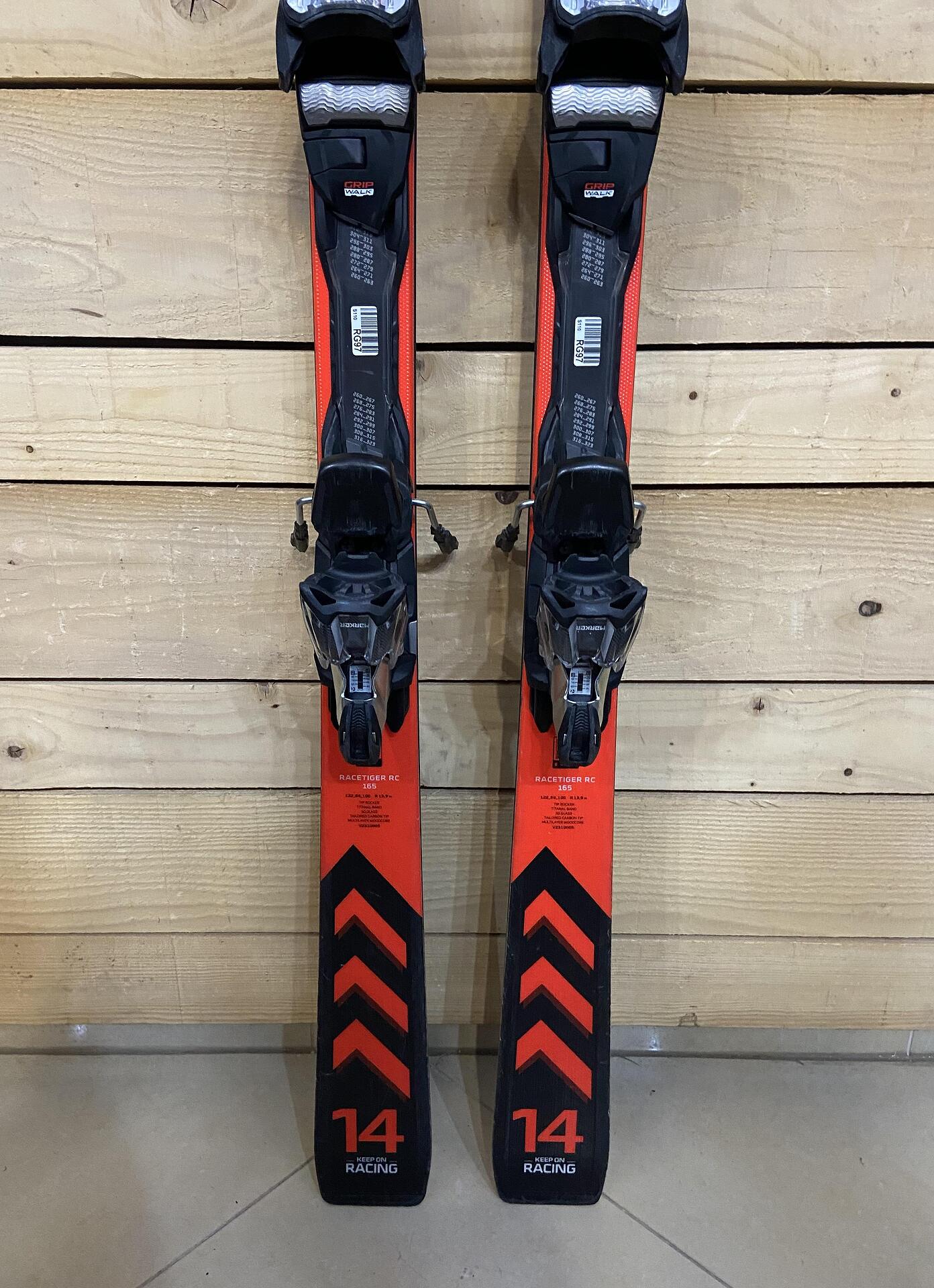 Völkl Racetiger RC Skis - Piste, Intermediate/Advanced