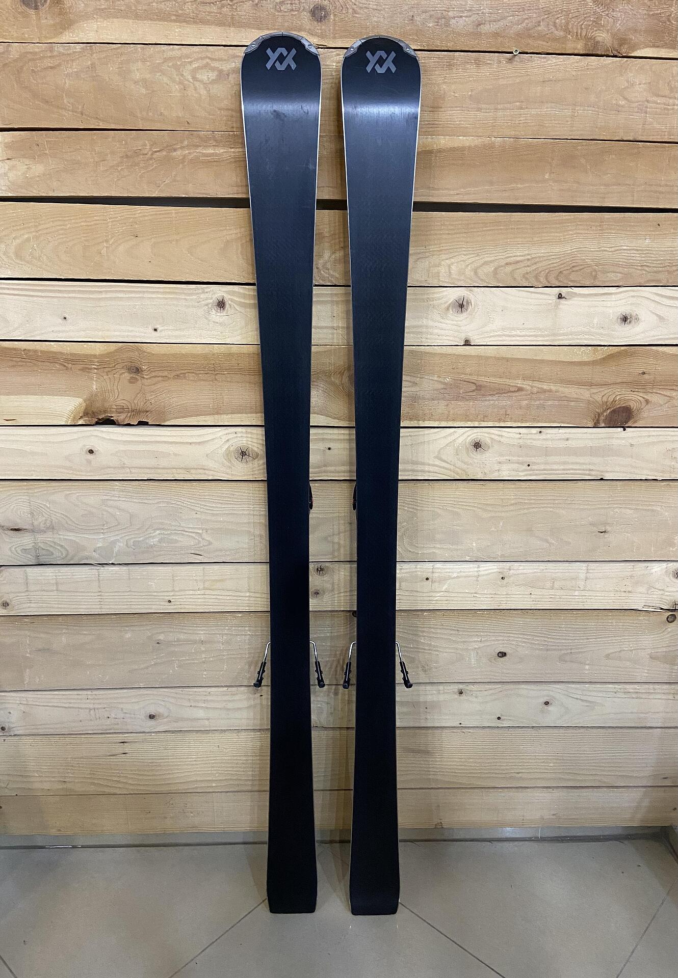 Volkl Racetiger SC Limited Skis - Piste, Intermediate/Advanced