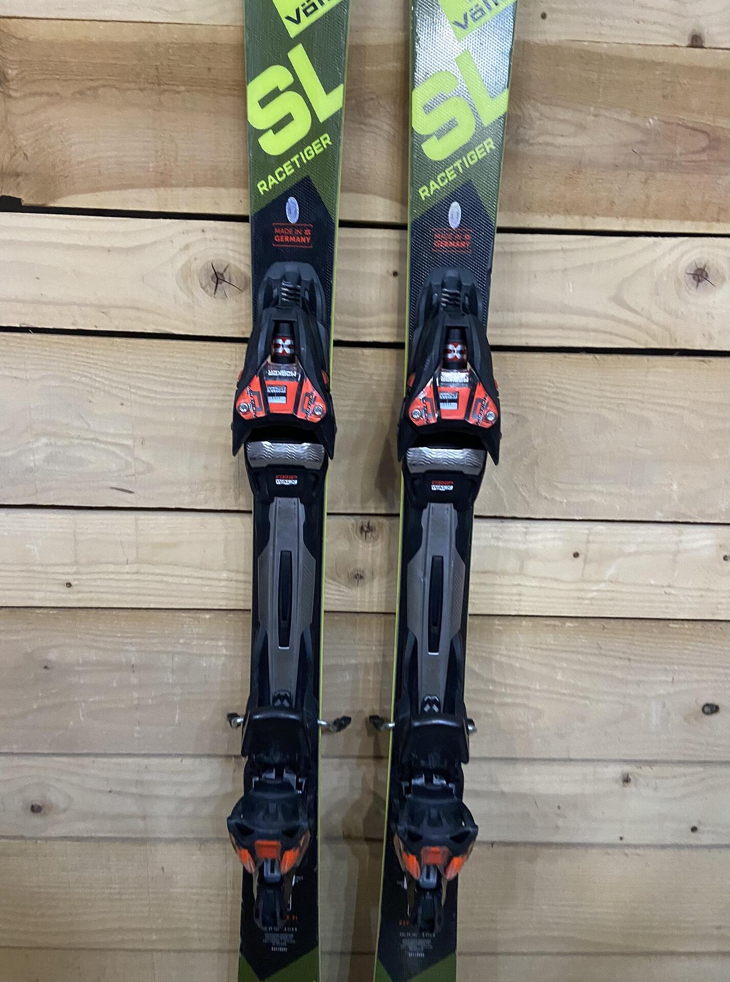 Volkl Racetiger SL Skis - Piste, Advanced