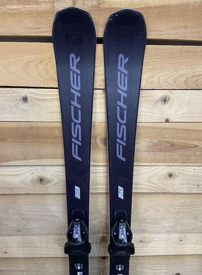 Fischer Trinity Women's Piste Skis for Intermediate Comfort and Control