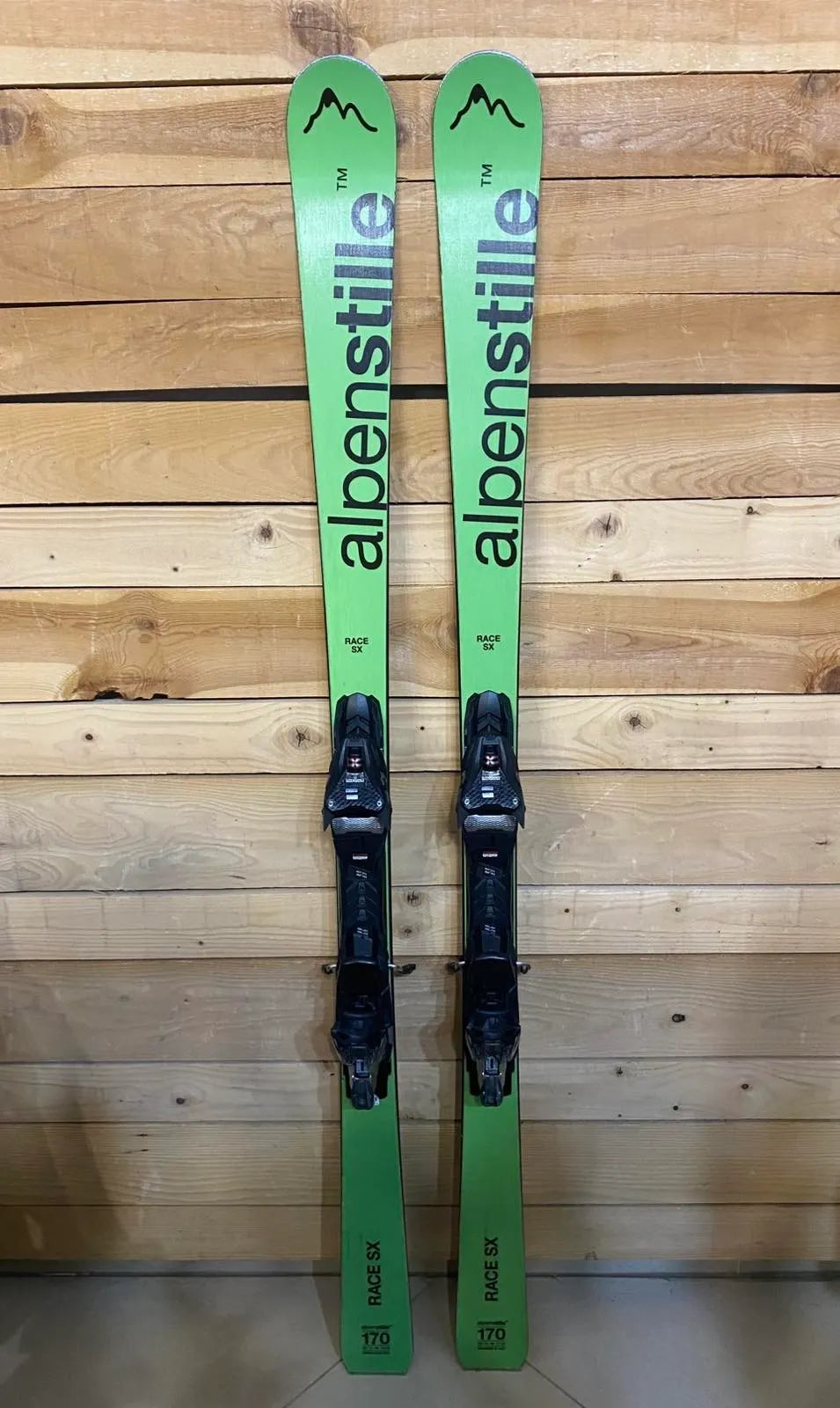 Alpenstille Race SX - Piste Skis