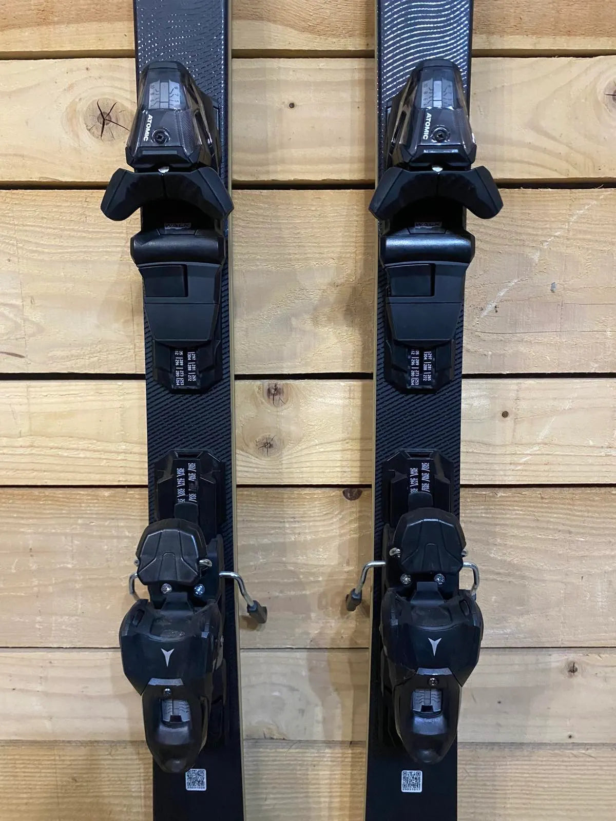 Atomic Cloud C12 Revoshock C - Women's Piste Skis