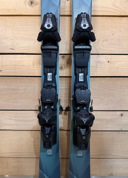 Atomic Cloud Q14 Revoshock S - Women's All-Mountain Skis