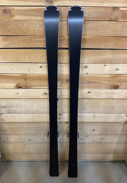 Atomic Redster Q TI - Versatile Piste Skis for Variable Conditions