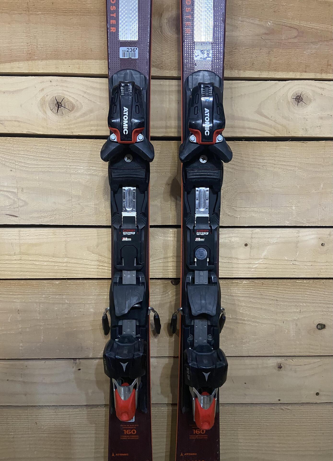 Atomic Redster S9 Revoshock S Skis for Expert-Level Carving