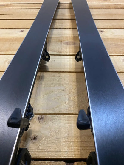 Atomic Redster X7i Revoshock C - Piste Skis for Intermediate and Advanced Precision
