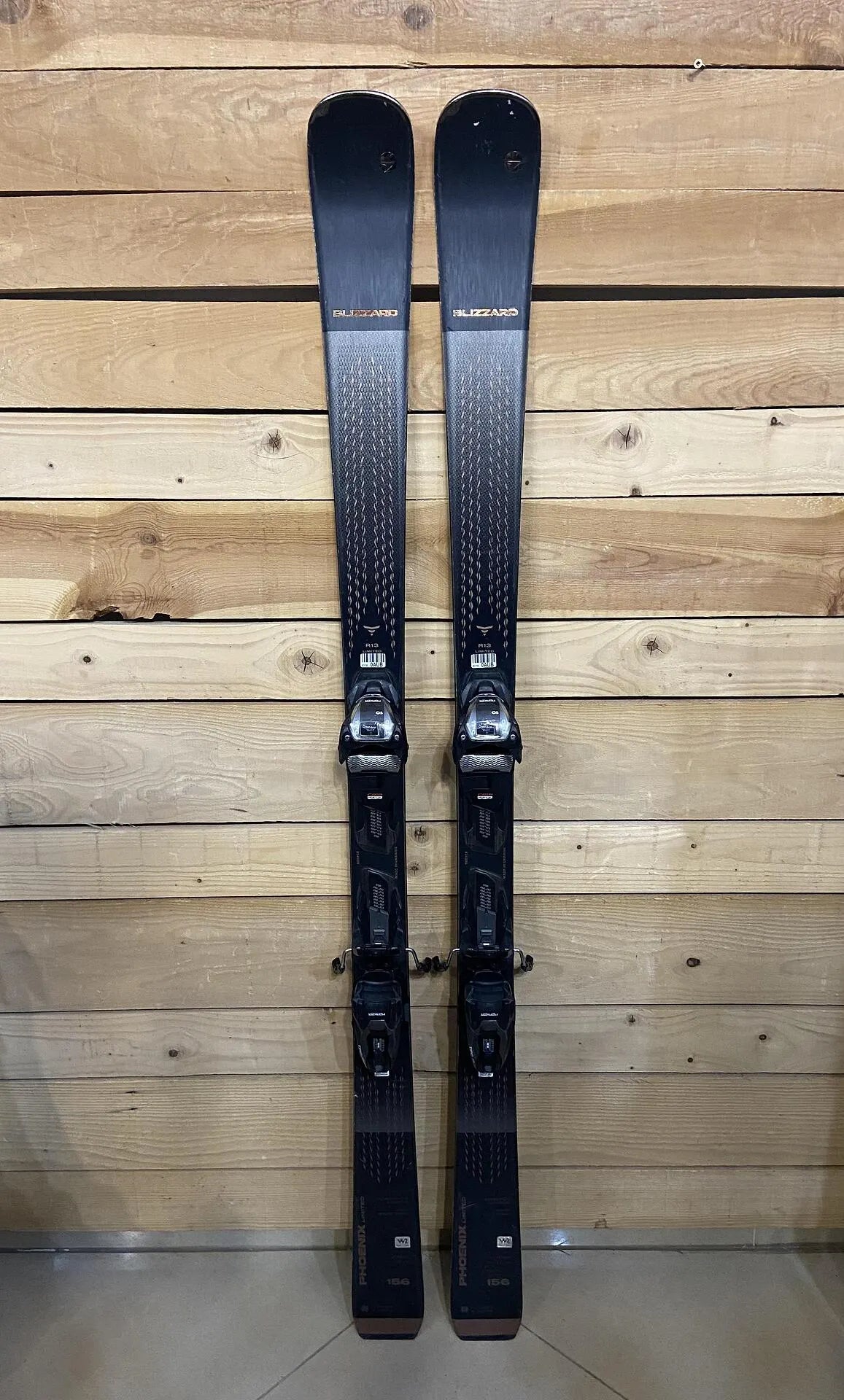 Blizzard Phoenix Limited - Piste Skis for Intermediates