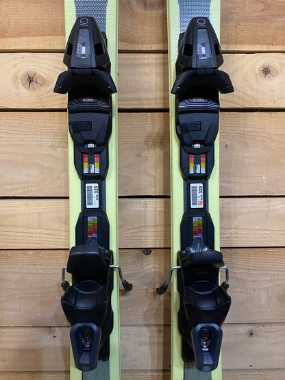Head Discovery 82 Sport - All-Mountain Skis