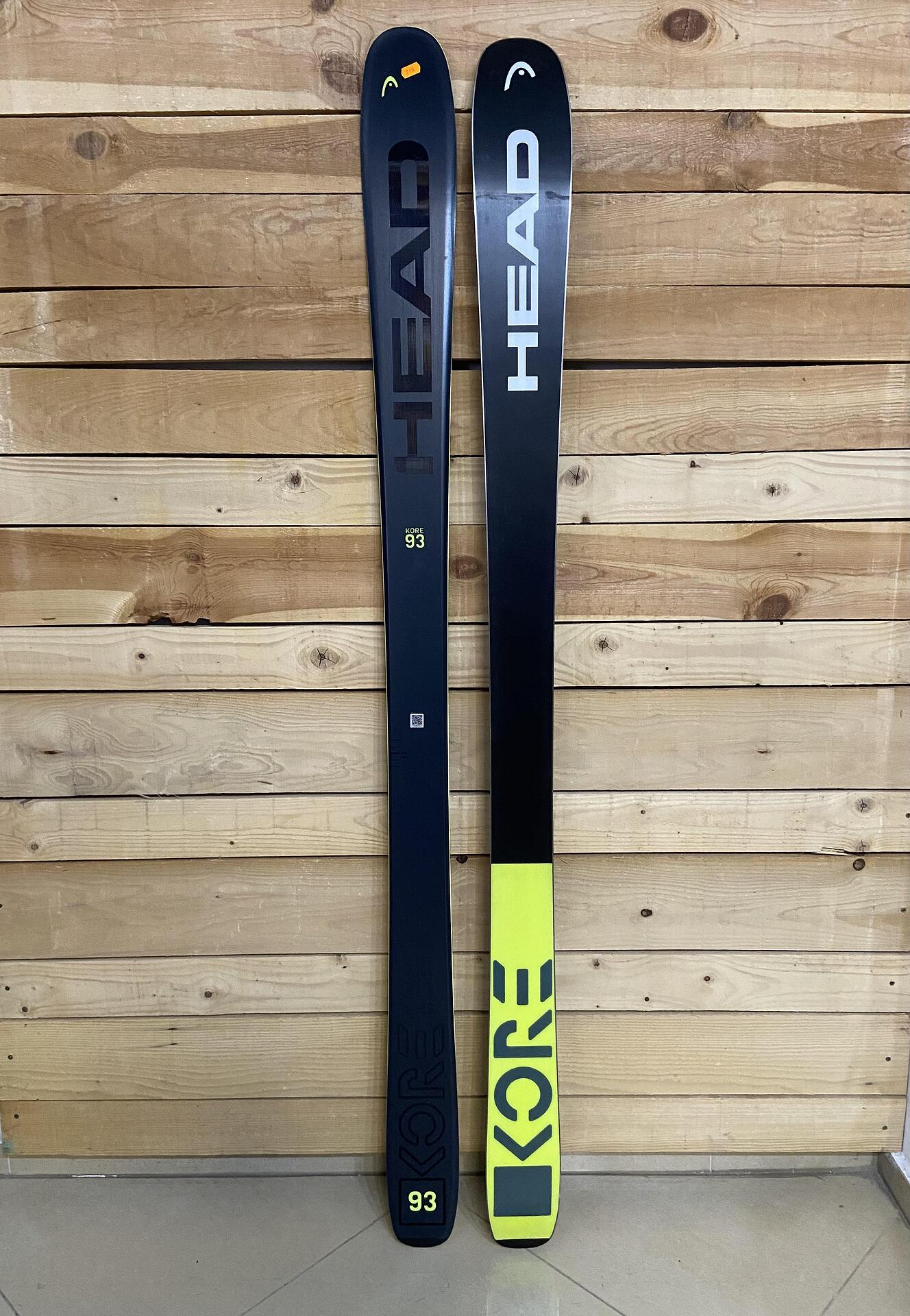 Head Kore 93 - Freeride Skis with Attack 12 Bindings