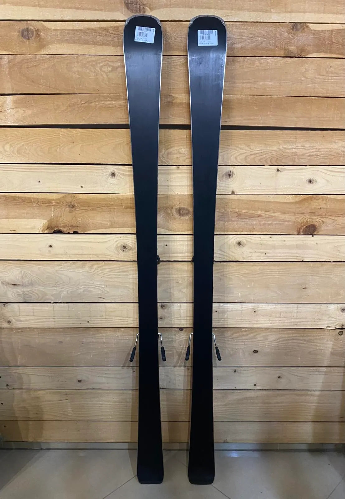 Head Shape NX R - Piste Skis for Beginners