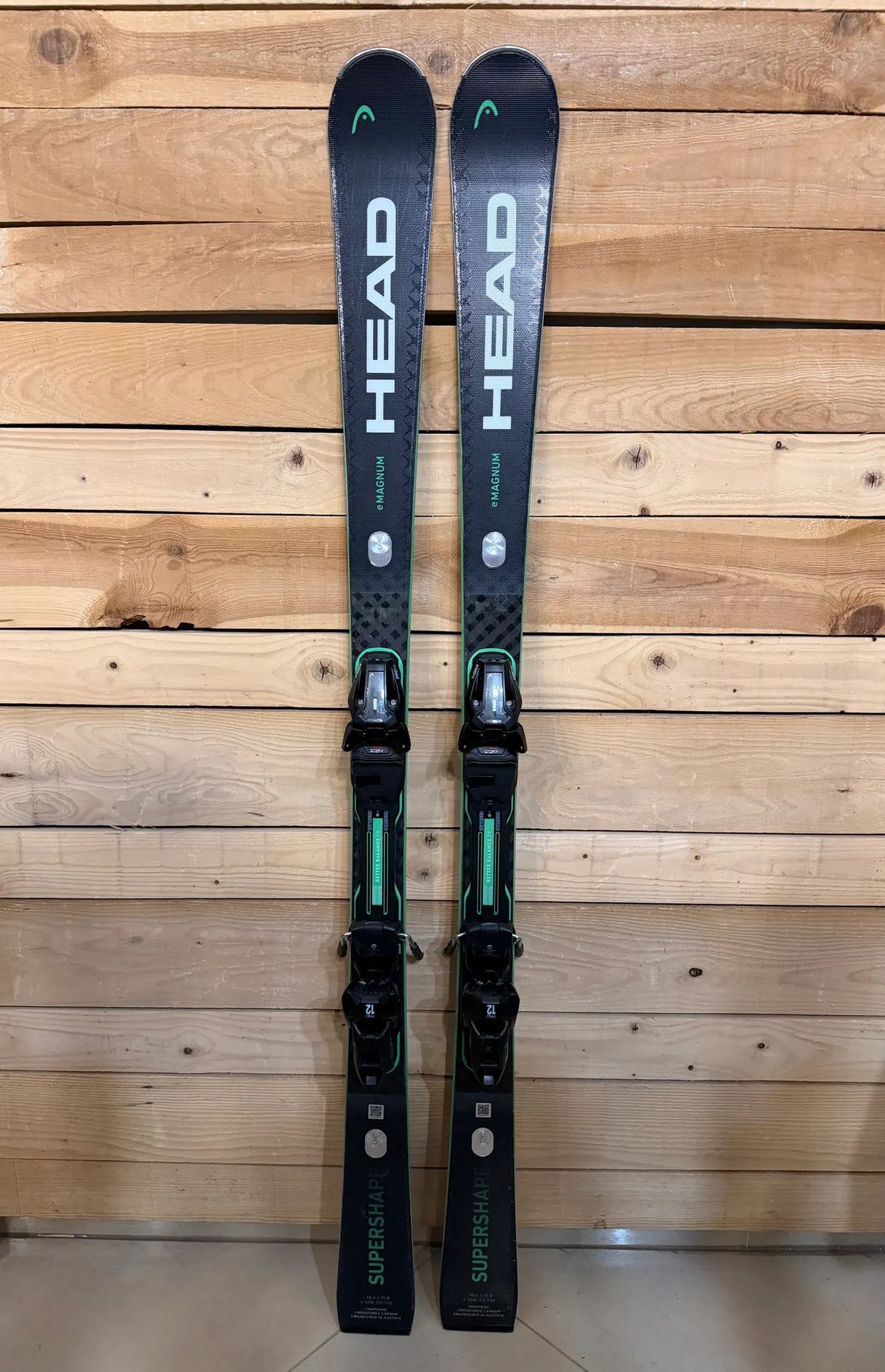 Head Supershape e-Magnum - Versatile Sports Skis for Precision and Dynamic Riding