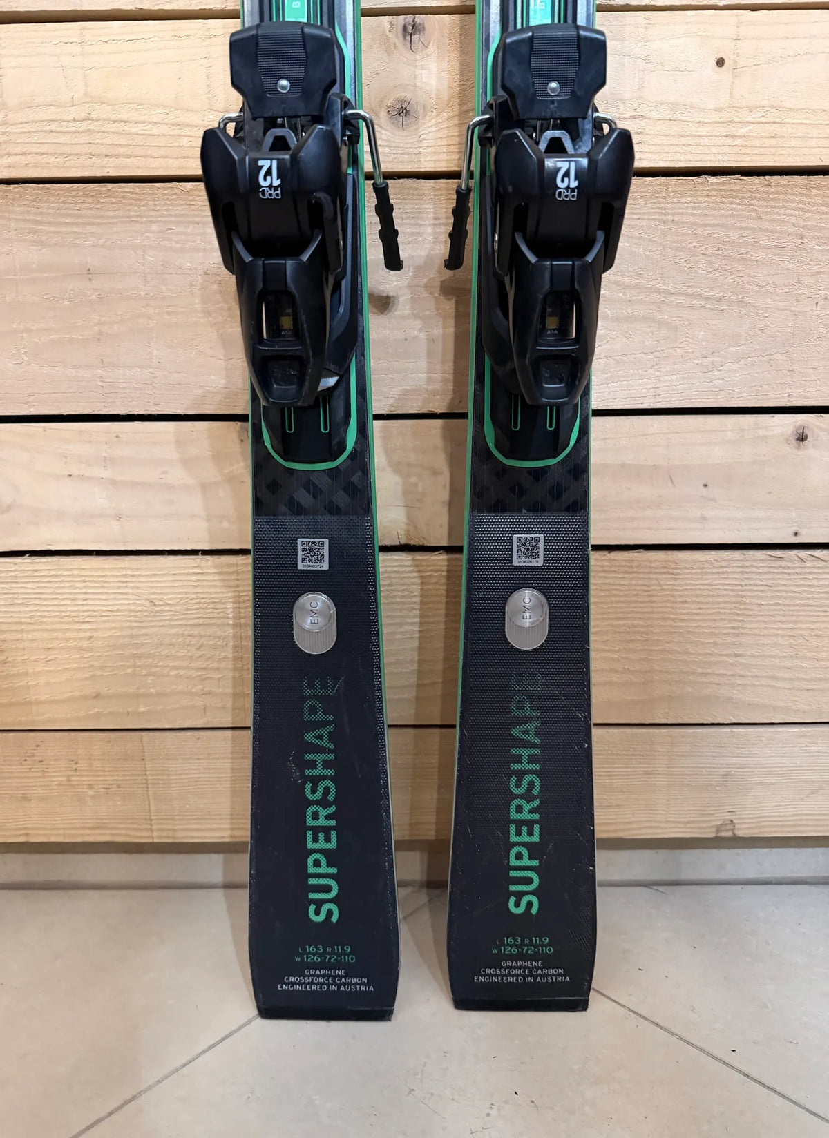 Head Supershape e-Magnum - Versatile Sports Skis for Precision and Dynamic Riding