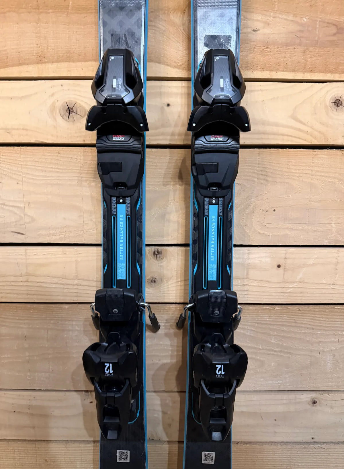 Head Supershape e-Speed - Sports Piste Skis for Speed and Precise Control