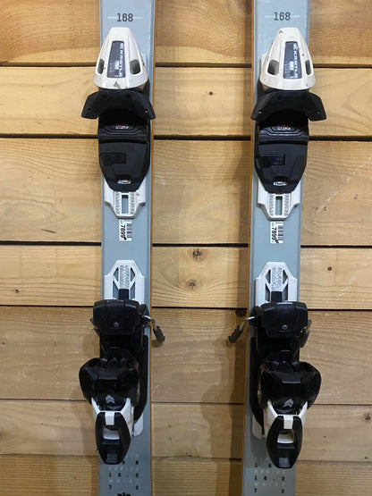 Kästle DX 72 - Piste Skis for Beginners and Intermediates