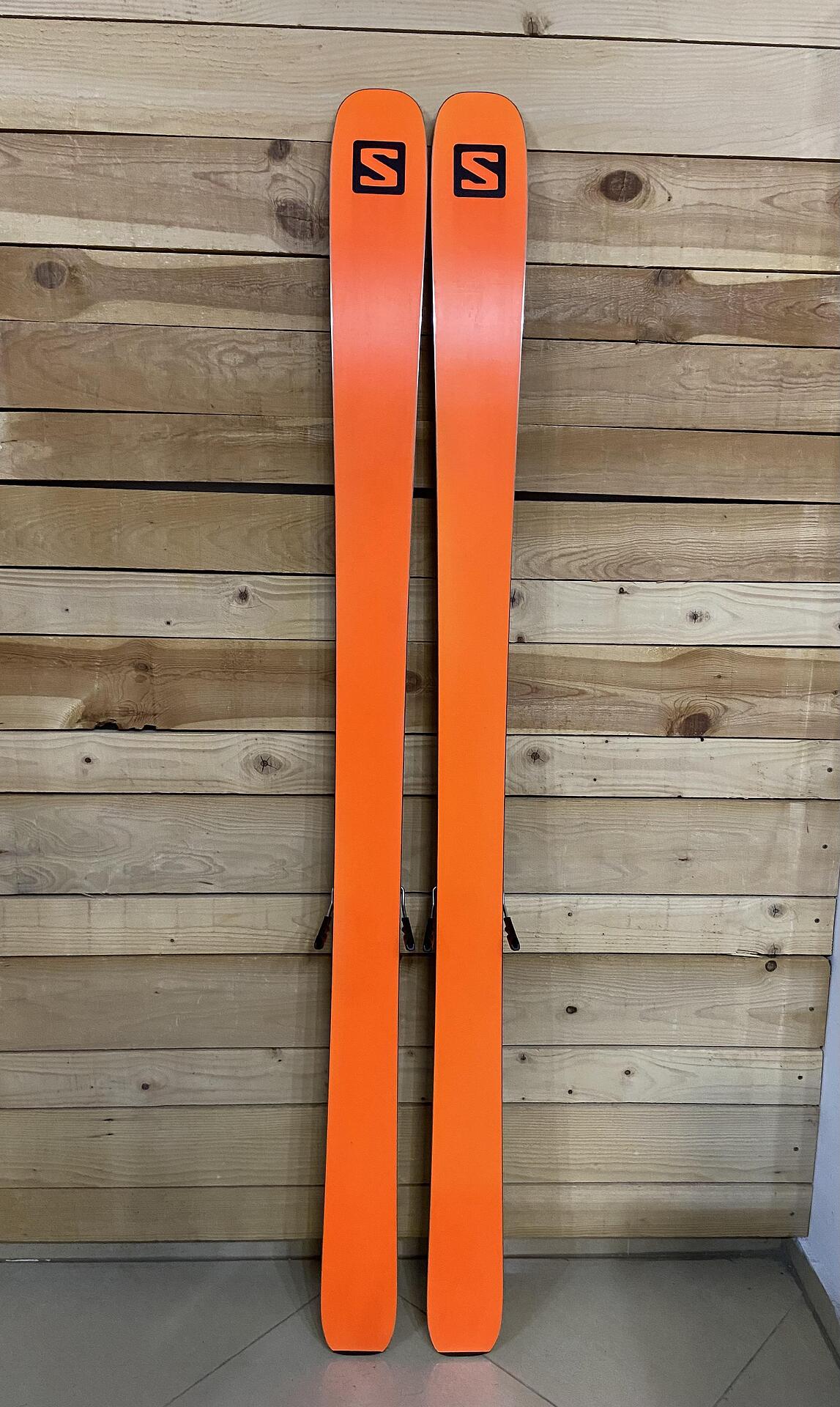 Salomon Stance 102 - Schiuri de freeride pentru schiori avansați