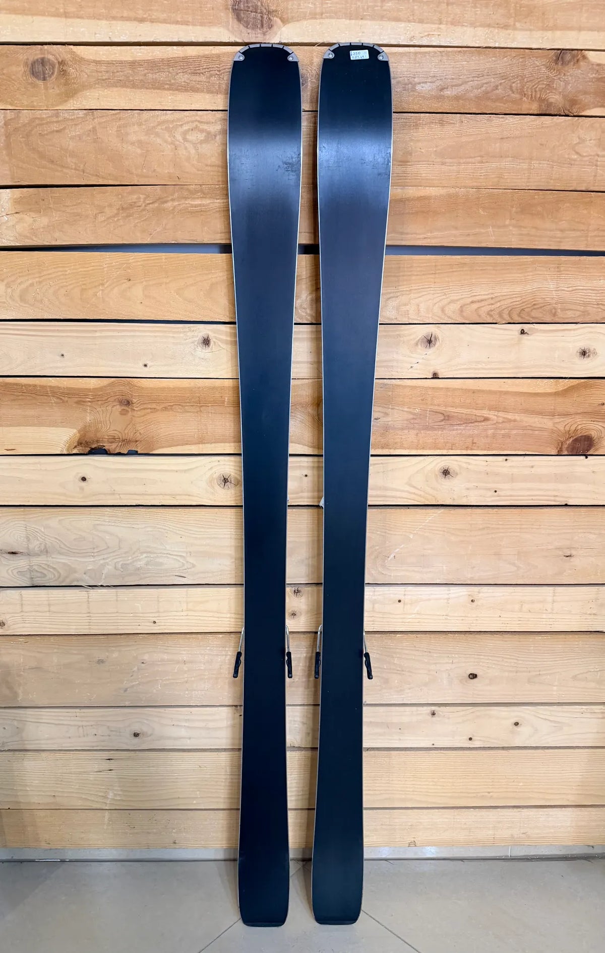 Salomon Stance 80 W - Women's All-Mountain Skis