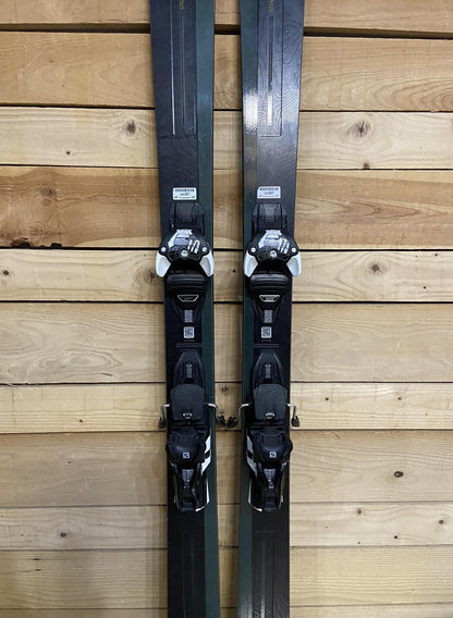 Salomon Stance 90 - Schiuri All-Mountain pentru călăreți avansați