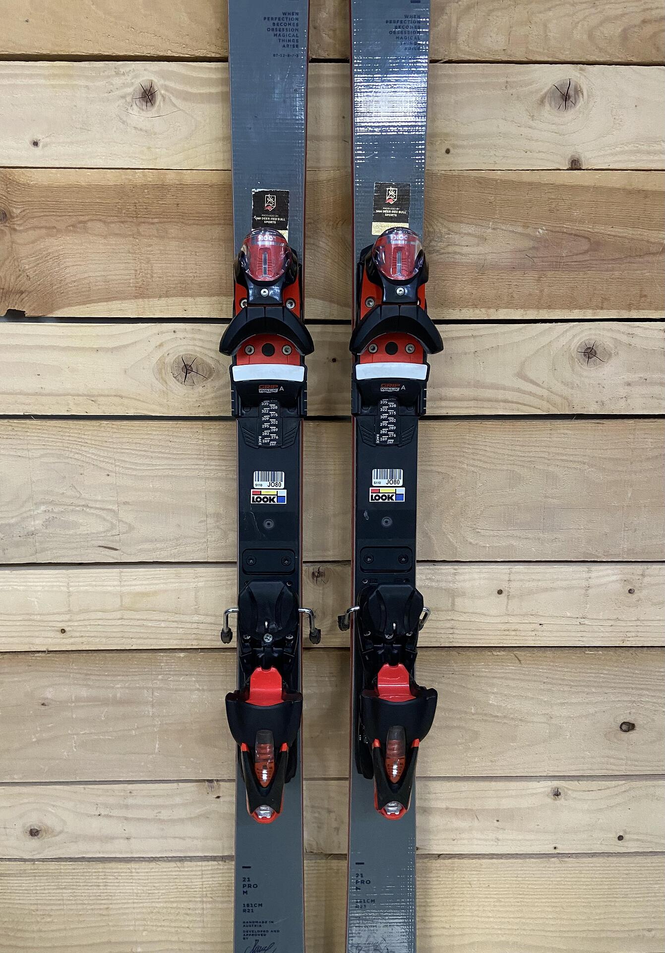 Van Deer Pro (Marcel Hirscher) - Used Expert Skis for Piste